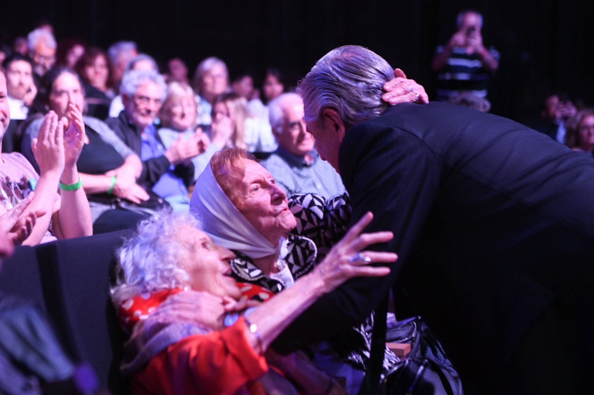 Alberto Fernández: Las Abuelas representan el respeto, la dignidad y la búsqueda de verdad y justicia sin venganza ni violencia