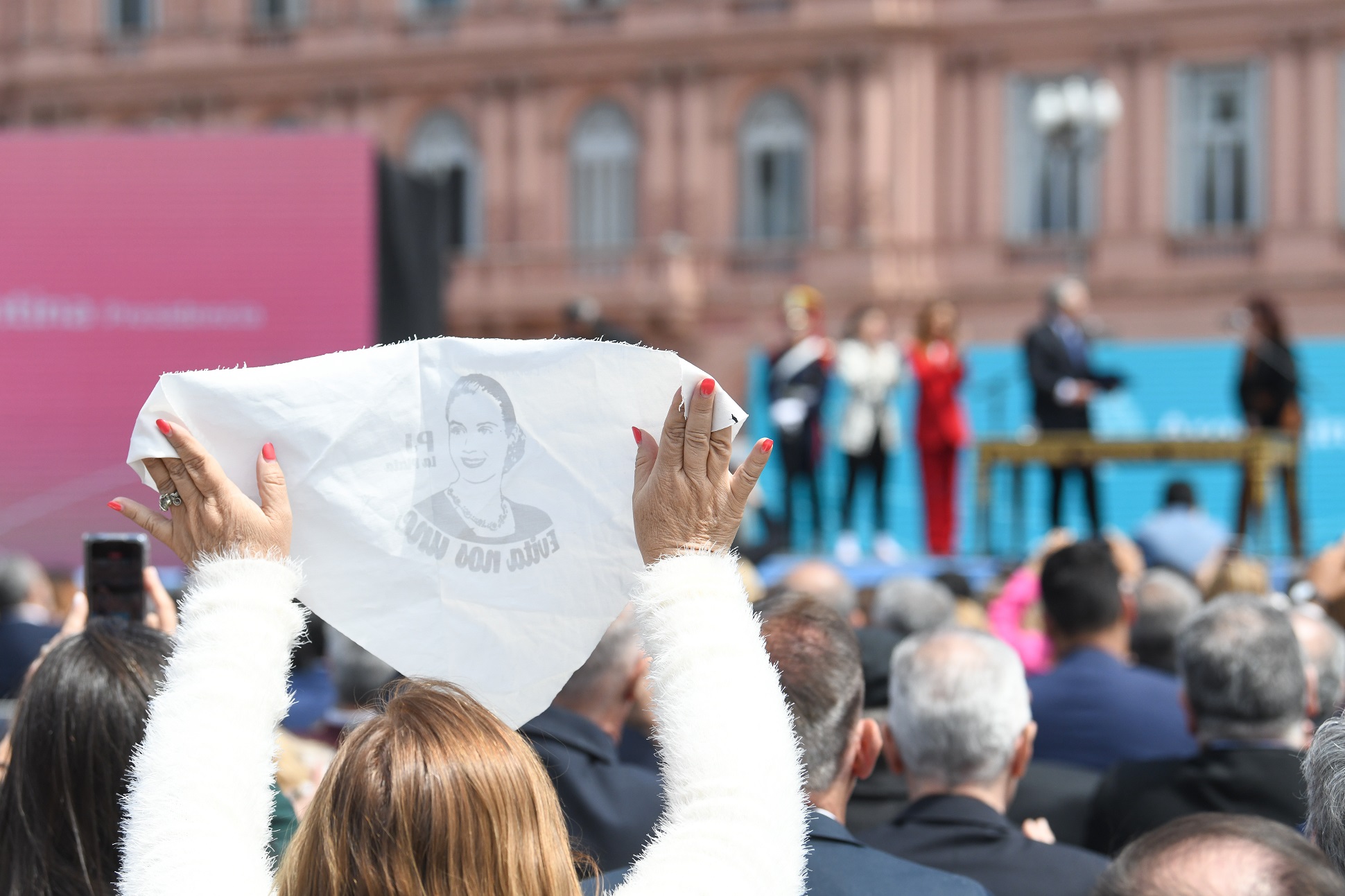 El presidente tomó juramento a las nuevas ministras de Trabajo, Desarrollo Social y Mujeres, Géneros y Diversidad