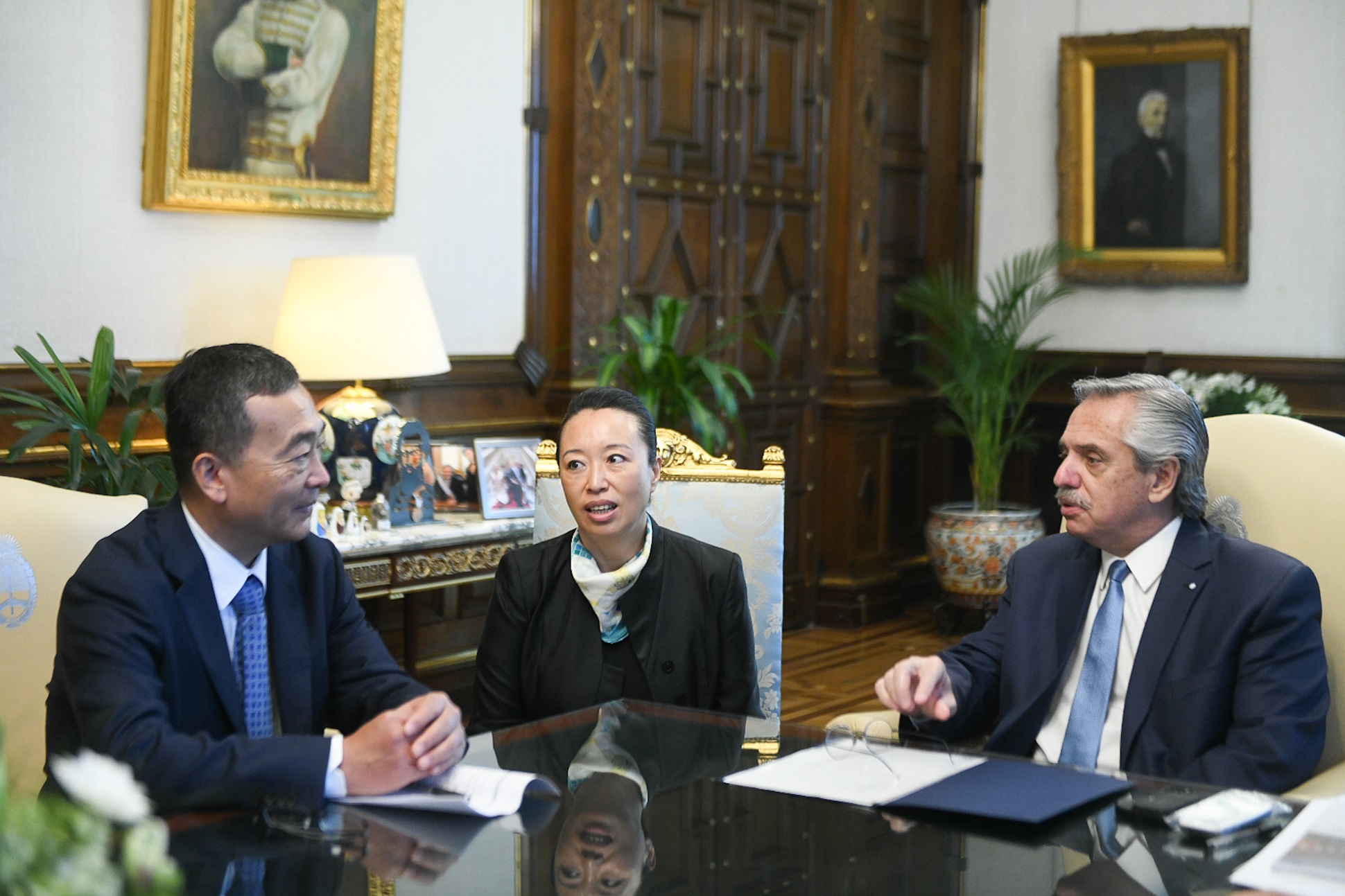 El presidente Alberto Fernández recibió a autoridades de empresa china que invertirá en el país
