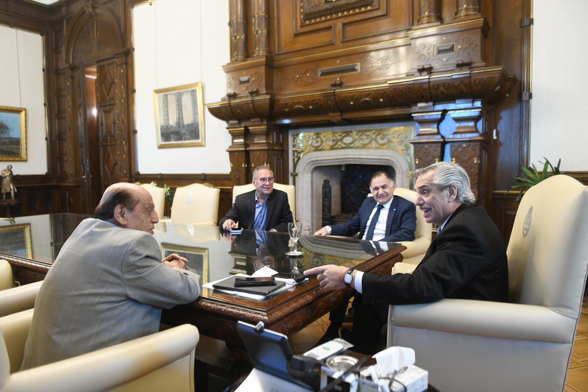  El presidente se reunió con Descalzo, Mussi y Pereyra