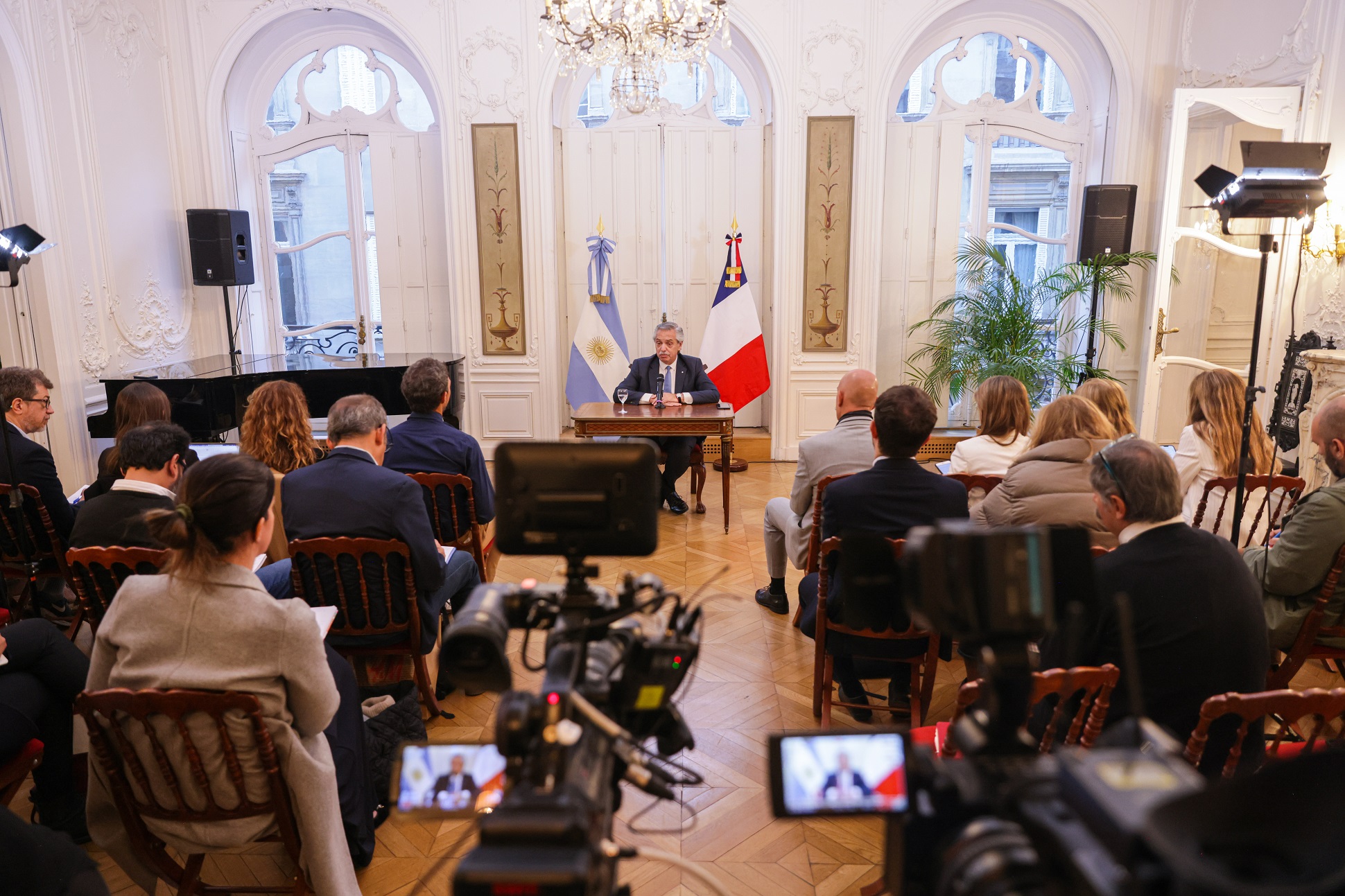 Alberto Fernández: “Macron me ha acompañado en esta lucha de hacer una América Latina más integrada al mundo