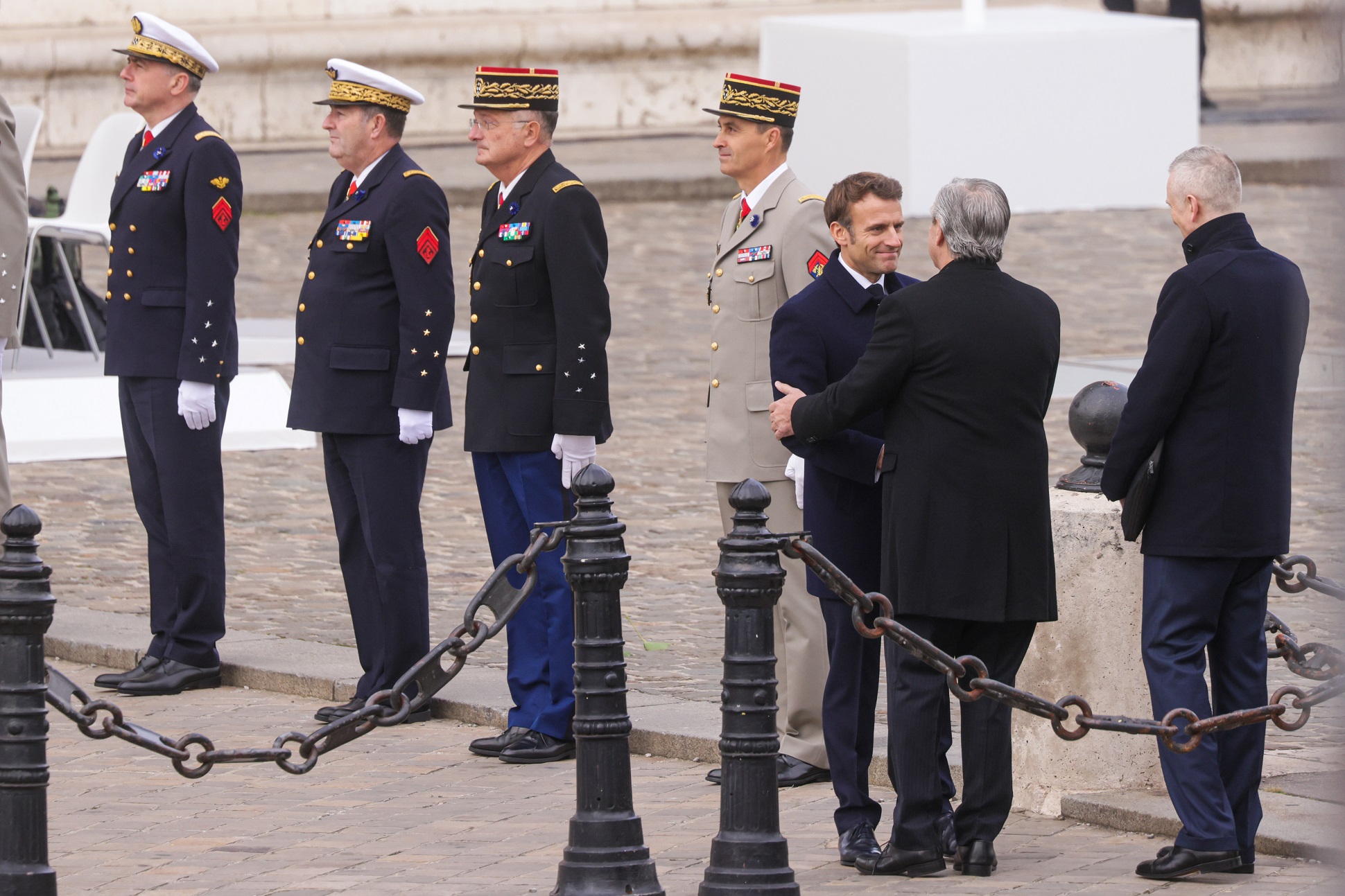 El presidente asistió a la ceremonia del 104 aniversario del Armisticio del 11 de noviembre de 1918