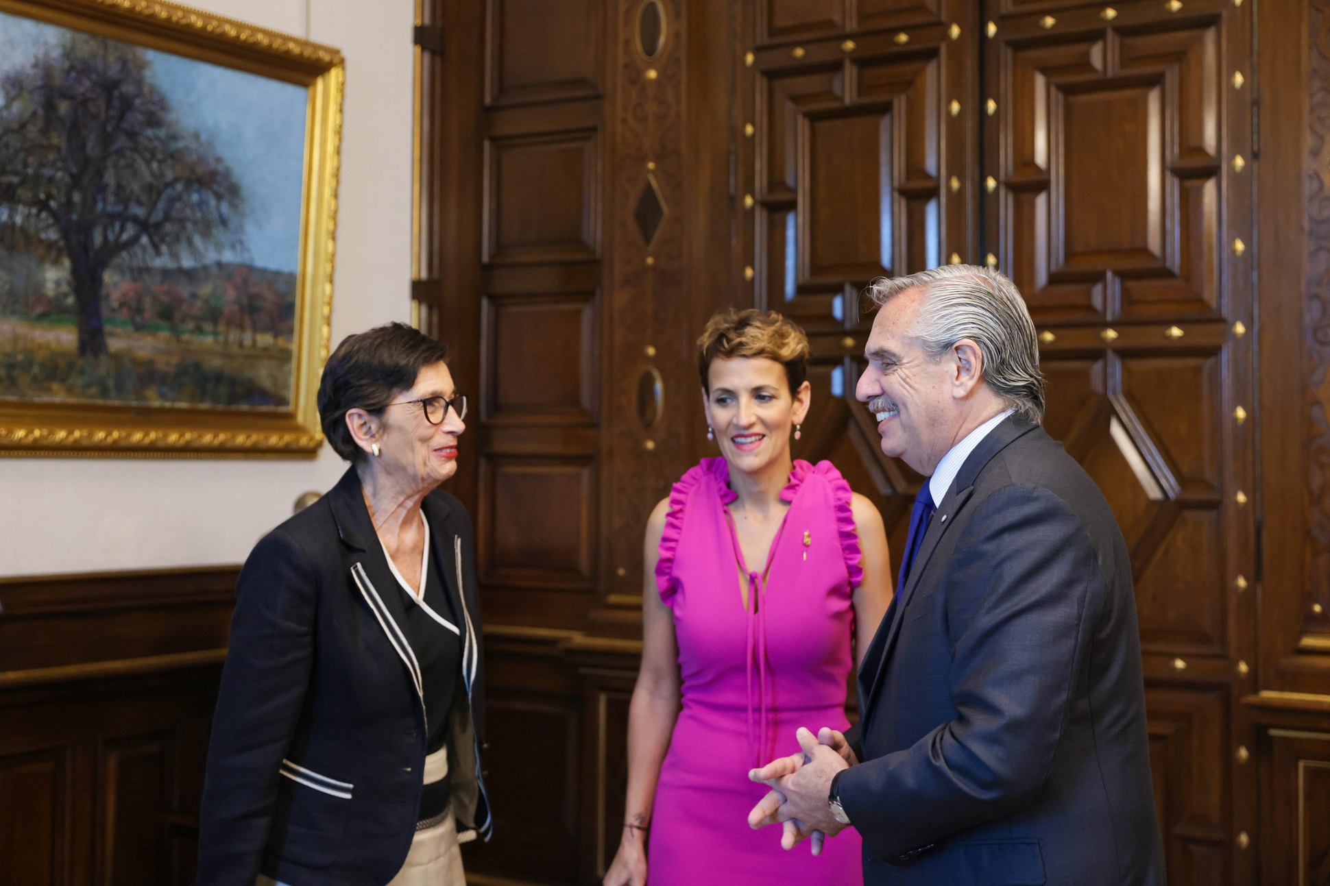 Alberto Fernández recibió a la presidenta del Gobierno de Navarra