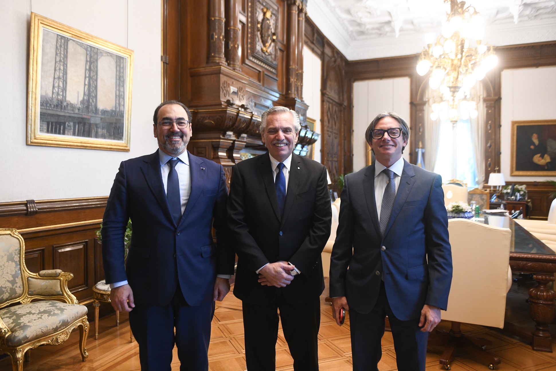 El presidente recibió a las máximas autoridades de CAF en Casa Rosada