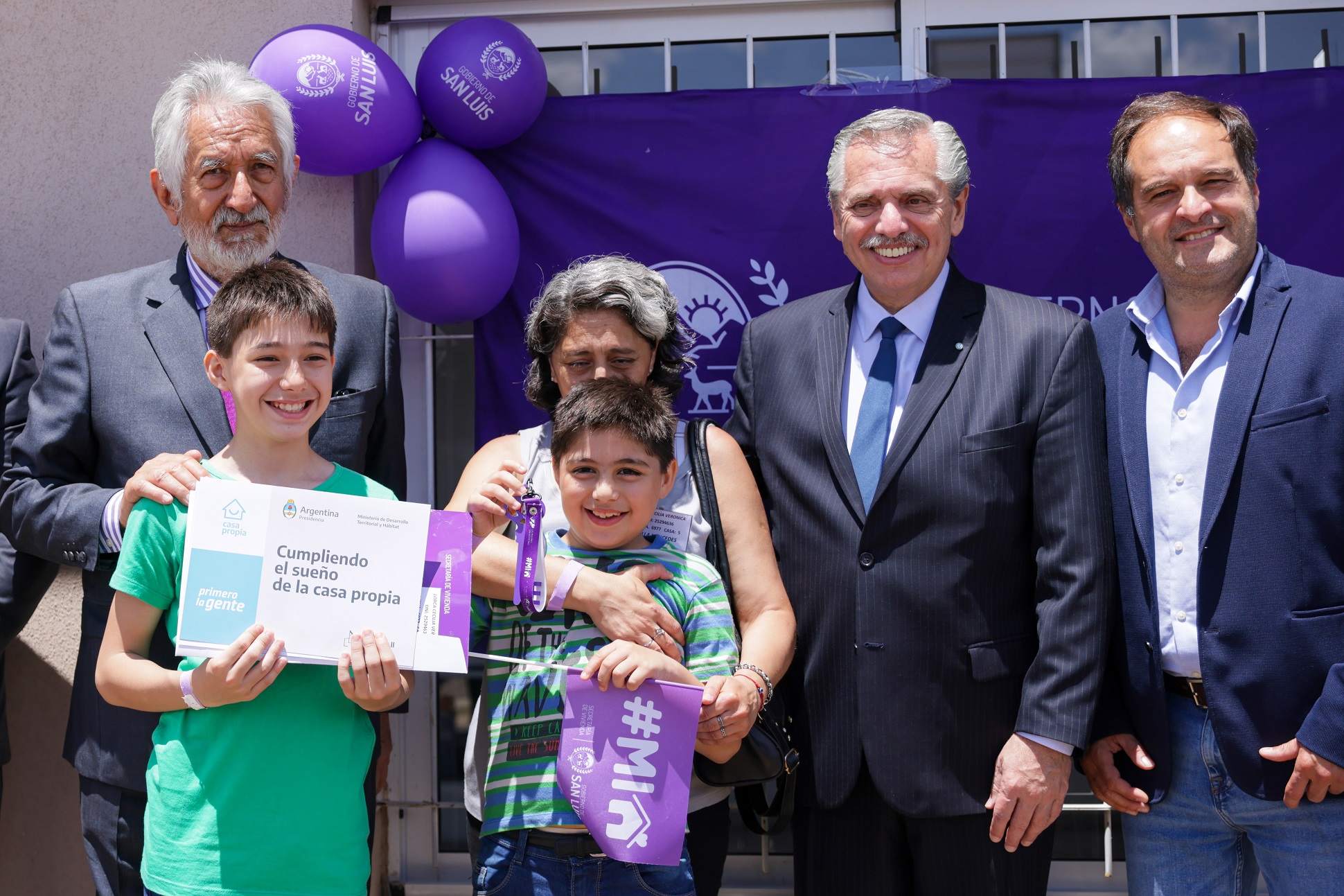 La Argentina necesita que nos unamos en grandes proyectos dijo el presidente al entregar la vivienda 70.000 en San Luis