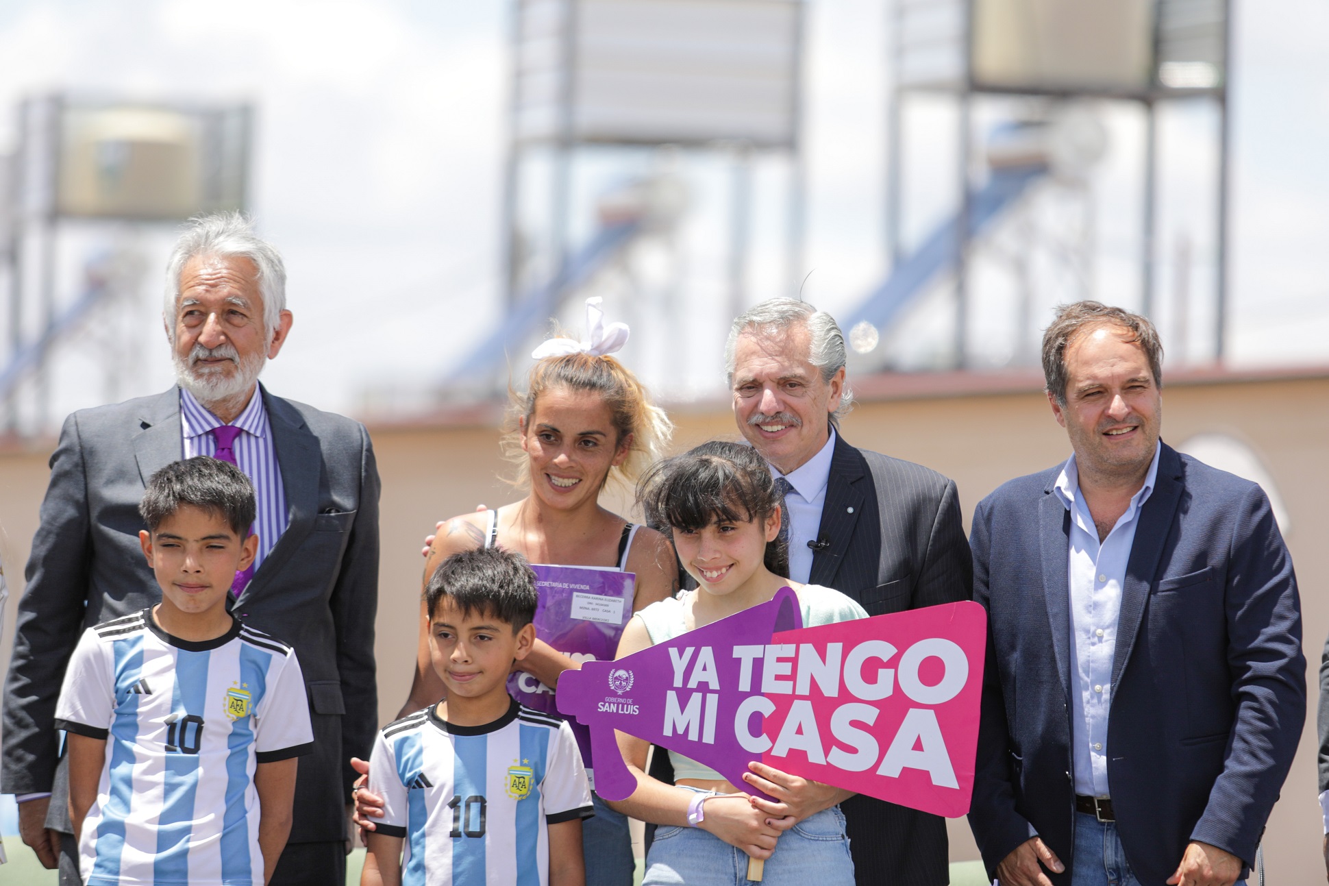 La Argentina necesita que nos unamos en grandes proyectos dijo el presidente al entregar la vivienda 70.000 en San Luis