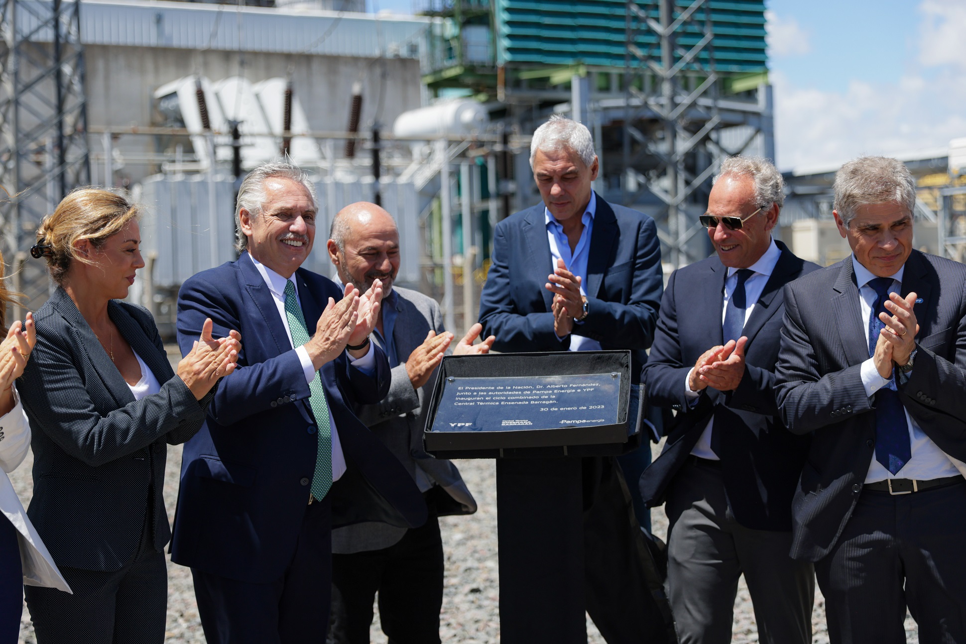 Alberto Fernández inauguró las obras de la Central Térmica en Ensenada que amplían 50% la capacidad de generación de energía eléctrica