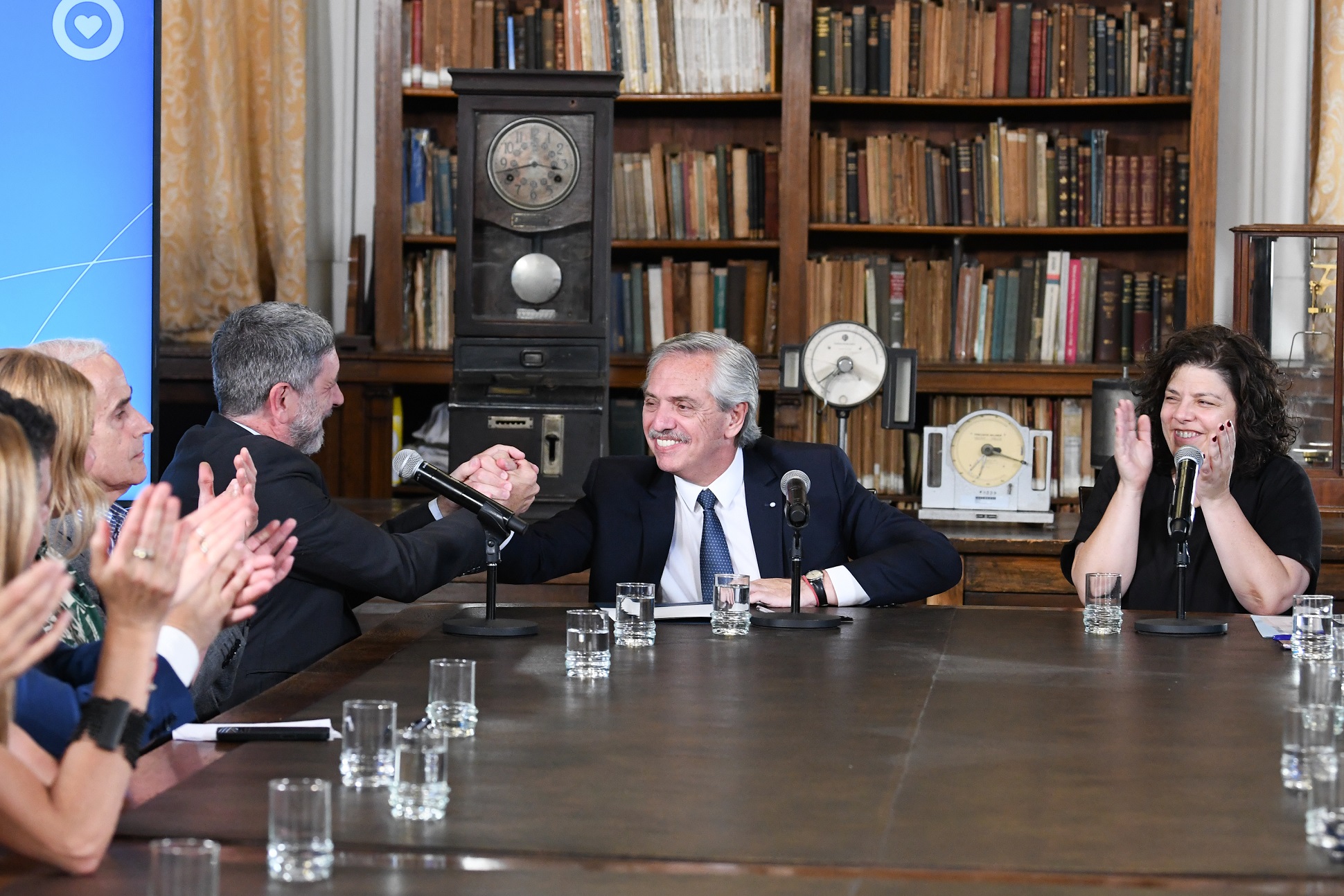 El presidente encabezó inauguración de obras y anuncios de inversión en el Instituto Malbrán