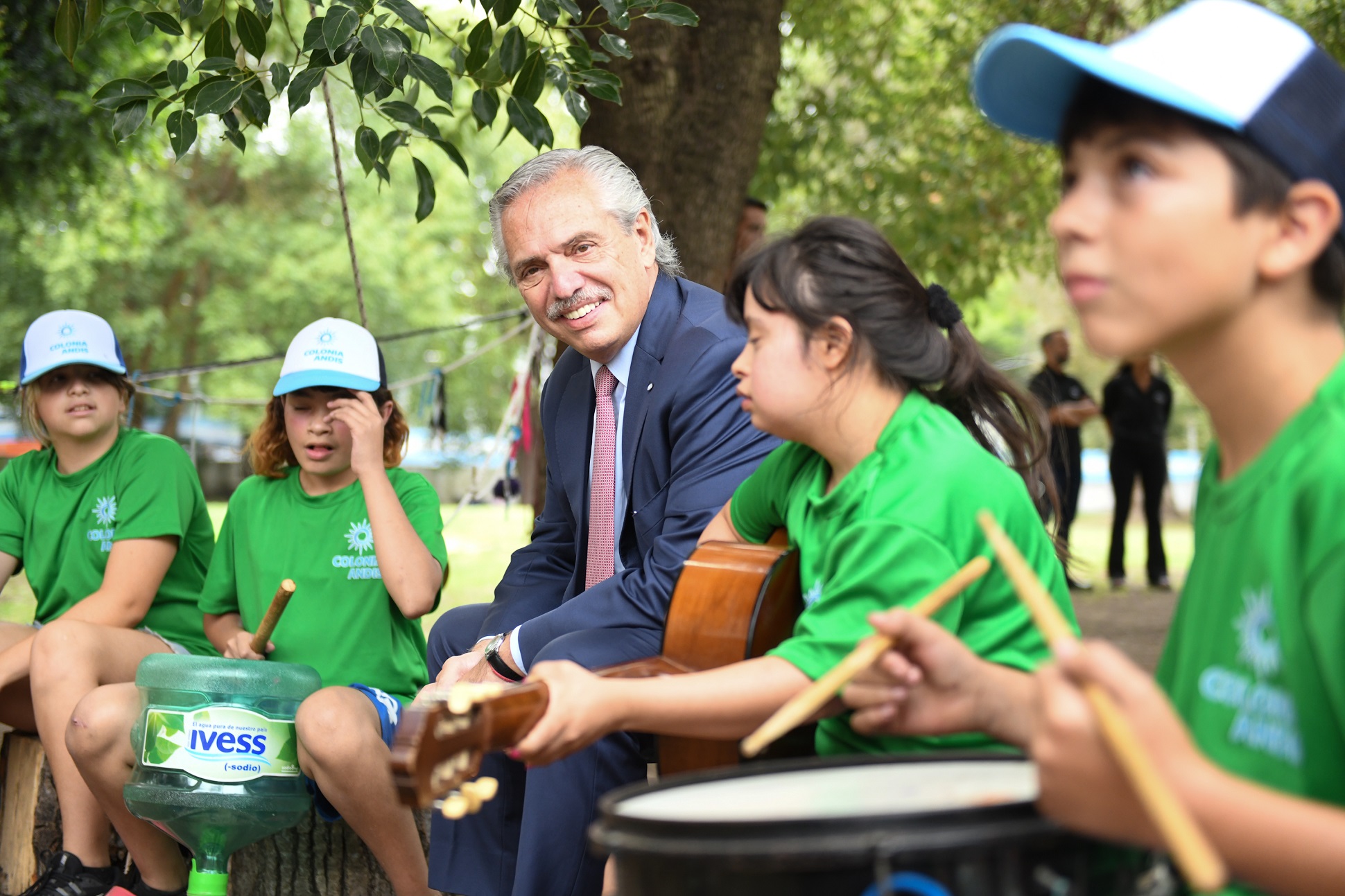 El presidente visitó la primera colonia de vacaciones para personas con discapacidad