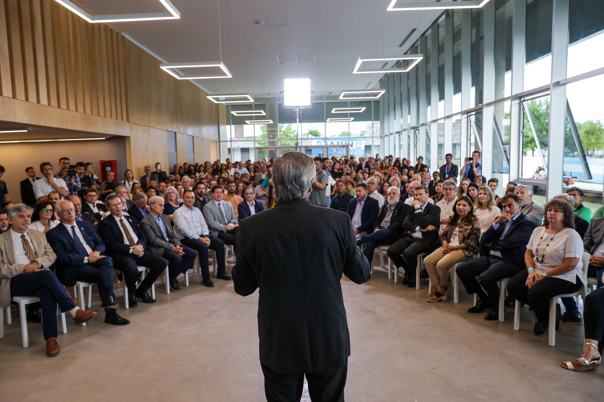 El presidente inauguró la nueva Torre de Desarrollo Académico de la Universidad Nacional de San Martín