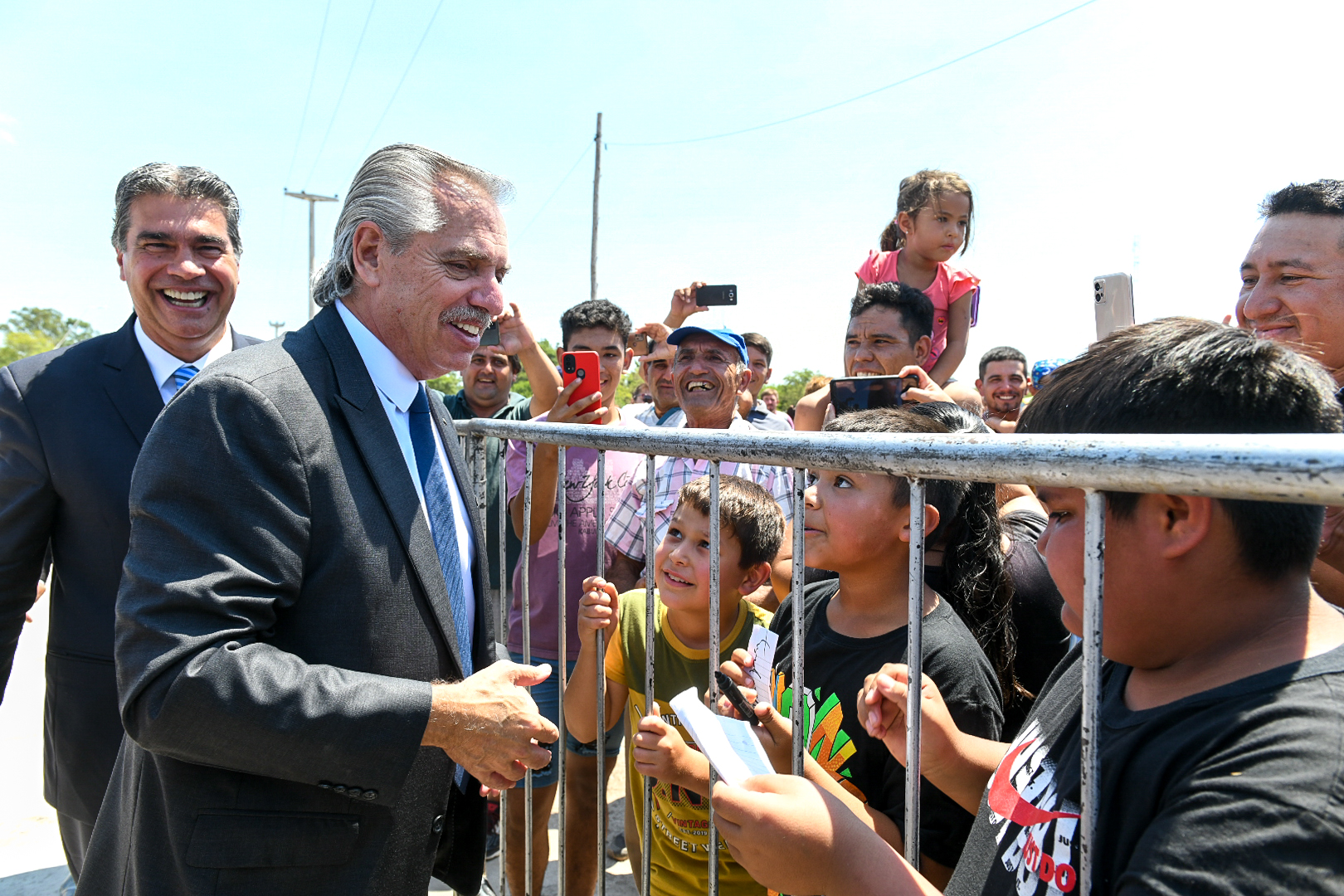 El presidente dio inicio en Chaco al ciclo lectivo 2023 con la inauguración de una escuela secundaria