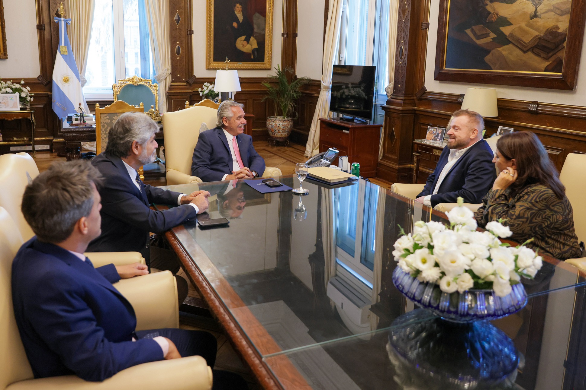 El presidente se reunió con el investigador del CONICET que avanza hacia un tratamiento clínico contra el cáncer 