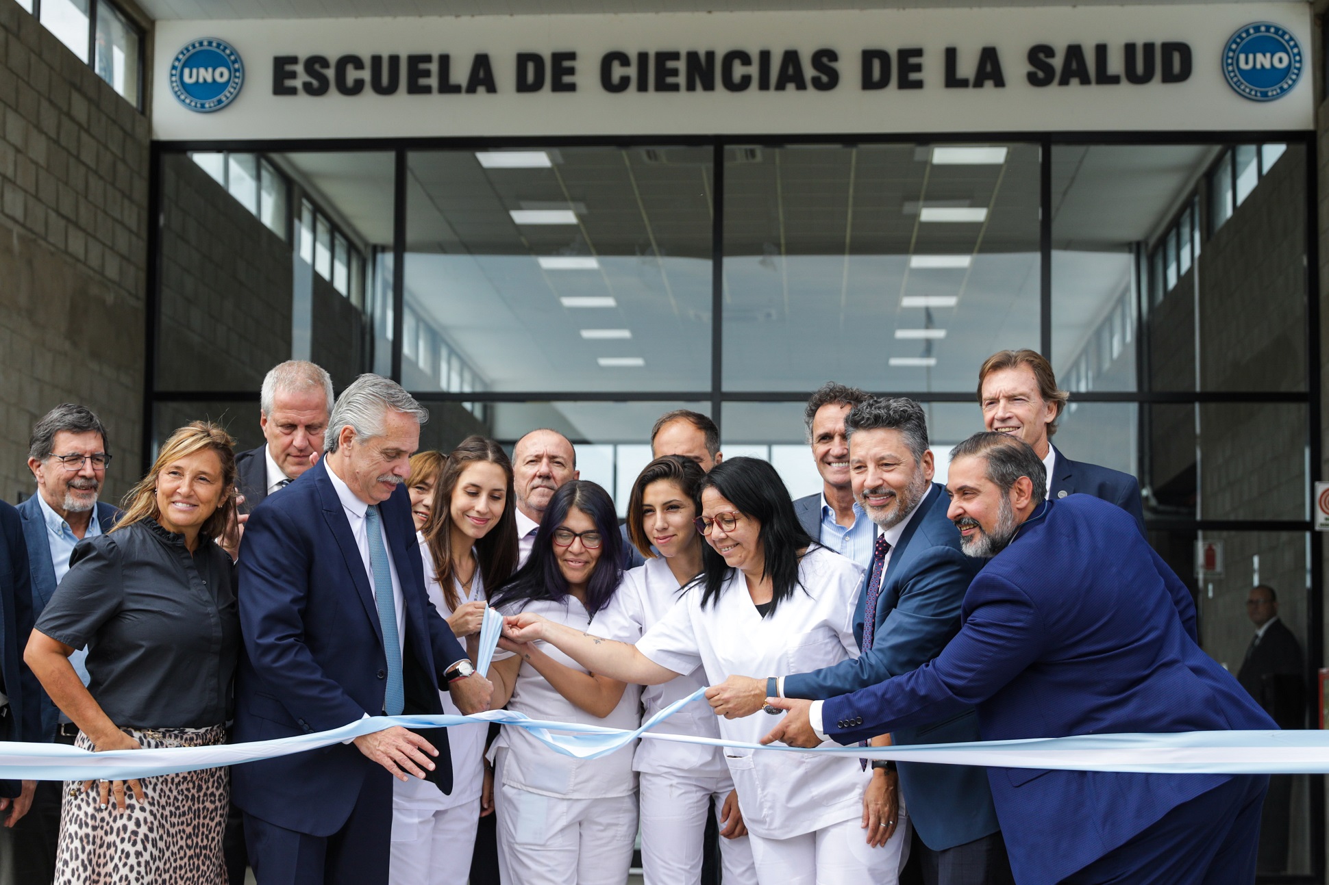 El presidente inauguró el primer edificio del nuevo campus de la Universidad Nacional del Oeste