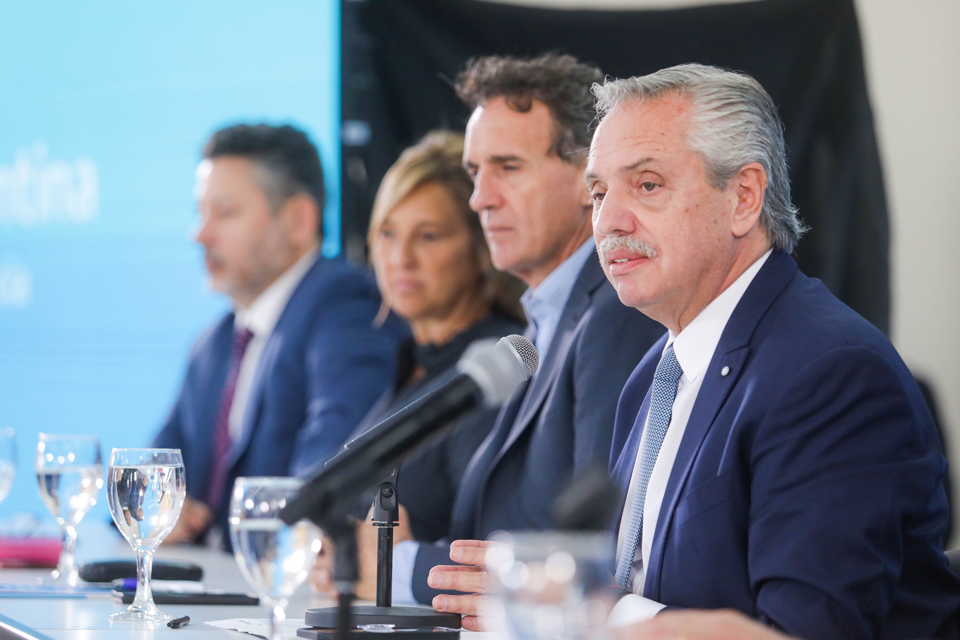 El presidente inauguró el primer edificio del nuevo campus de la Universidad Nacional del Oeste