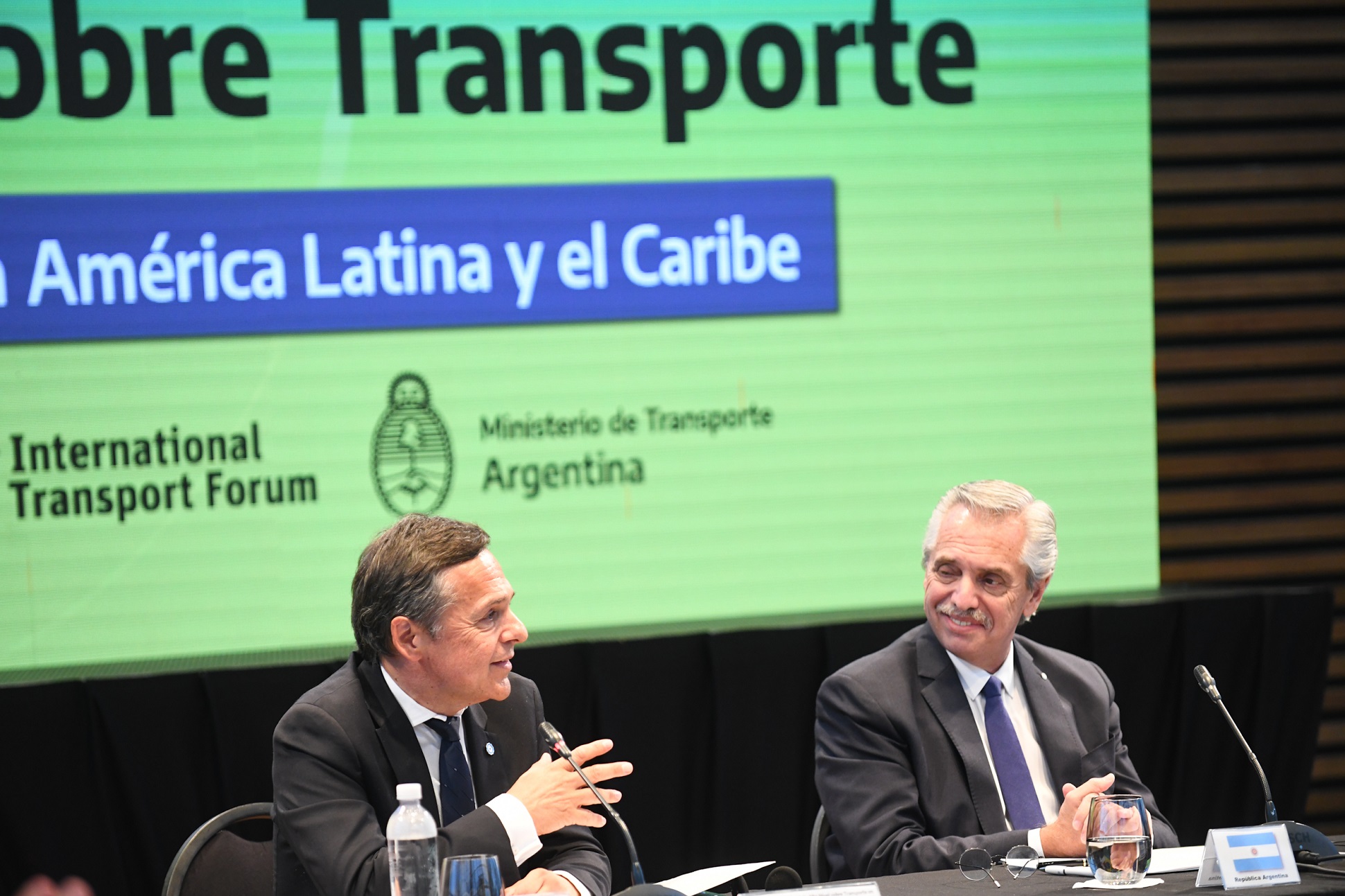 El presidente encabezó el cierre del segundo Diálogo Regional sobre Transporte