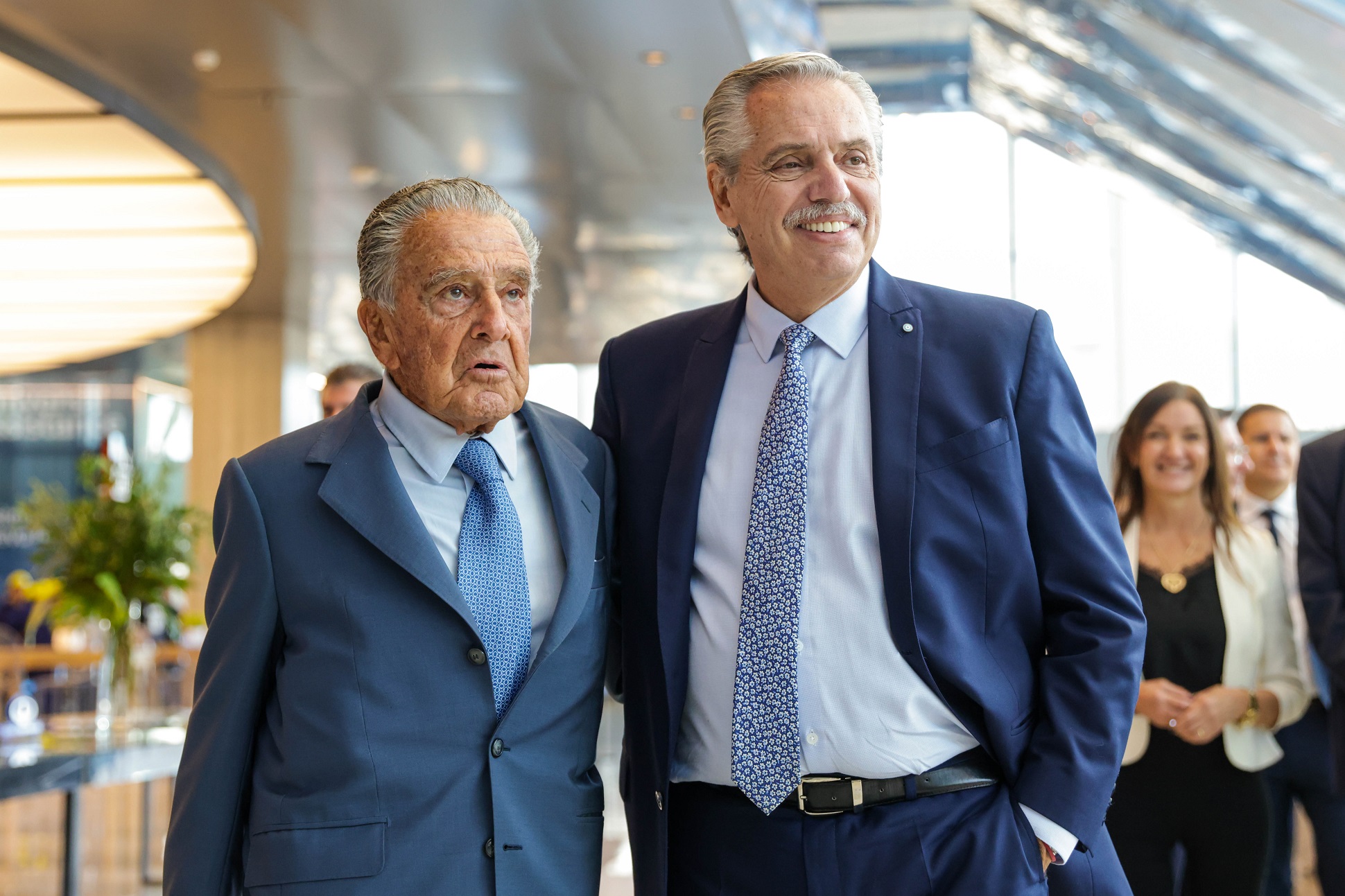 El presidente inauguró la nueva terminal de partidas del Aeropuerto Internacional de Ezeiza