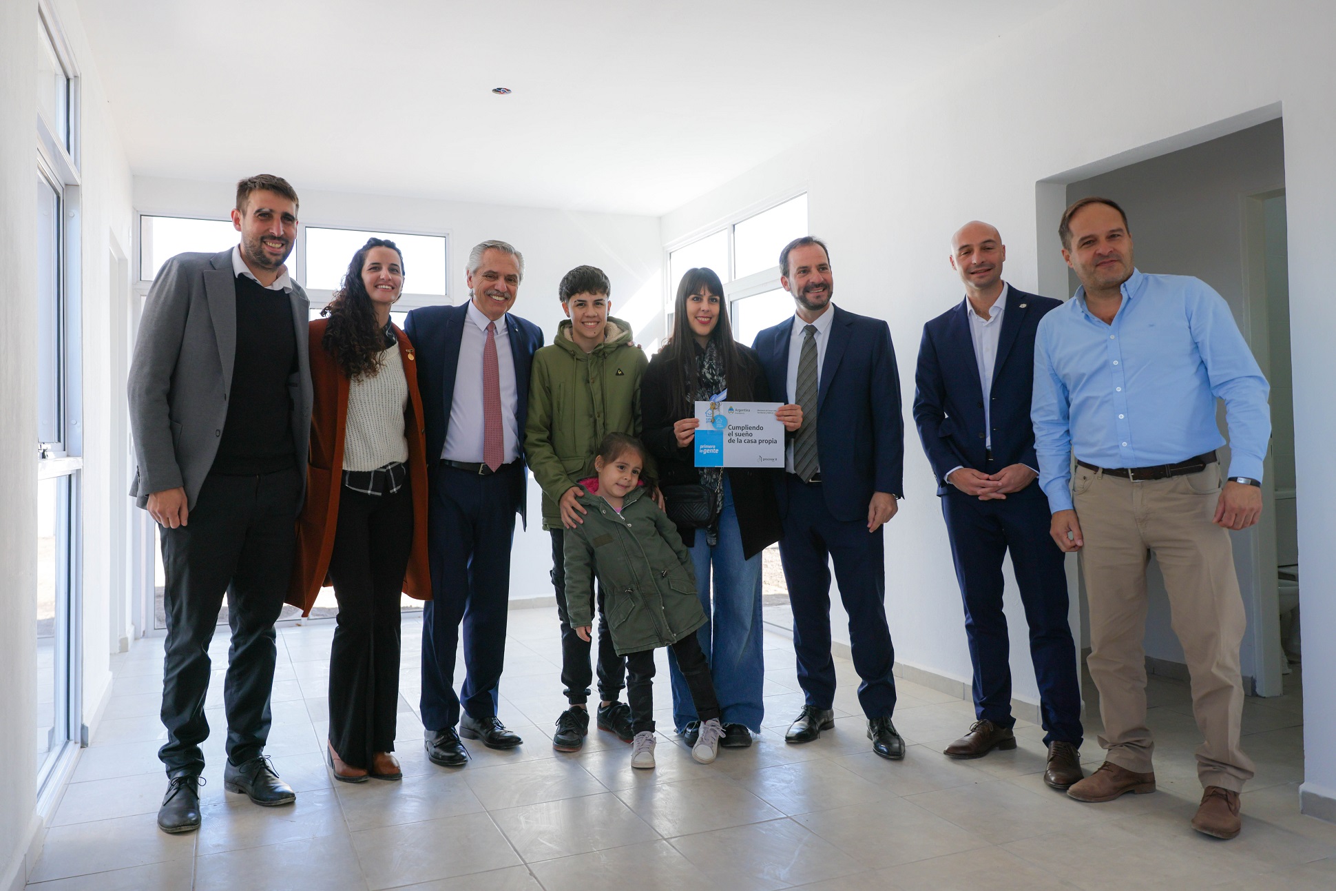 Alberto Fernández: “Para nosotros la prioridad central es que cada familia tenga un techo y una vivienda digna”