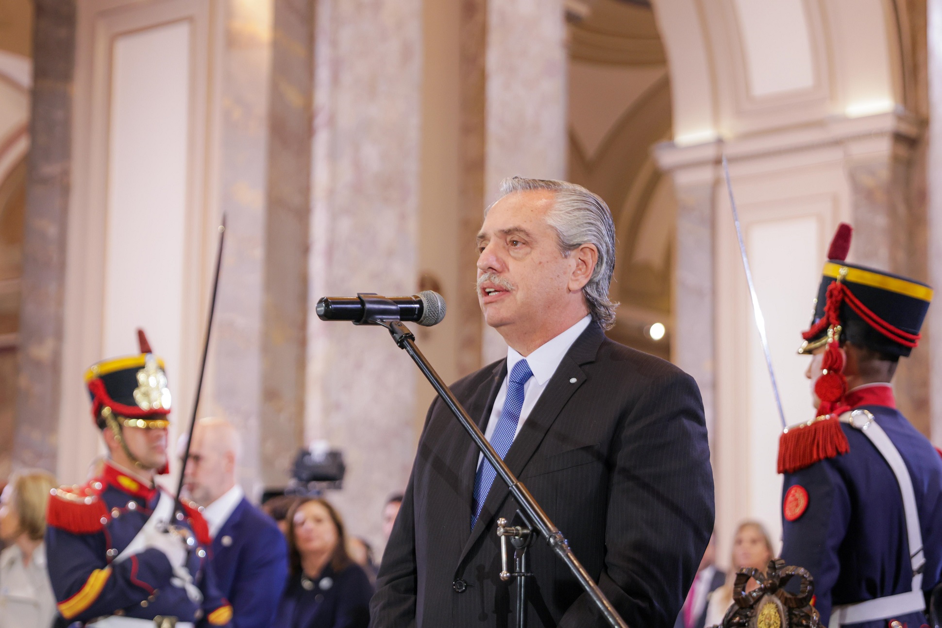 Alberto Fernández convocó a construir en unidad una sociedad más justa