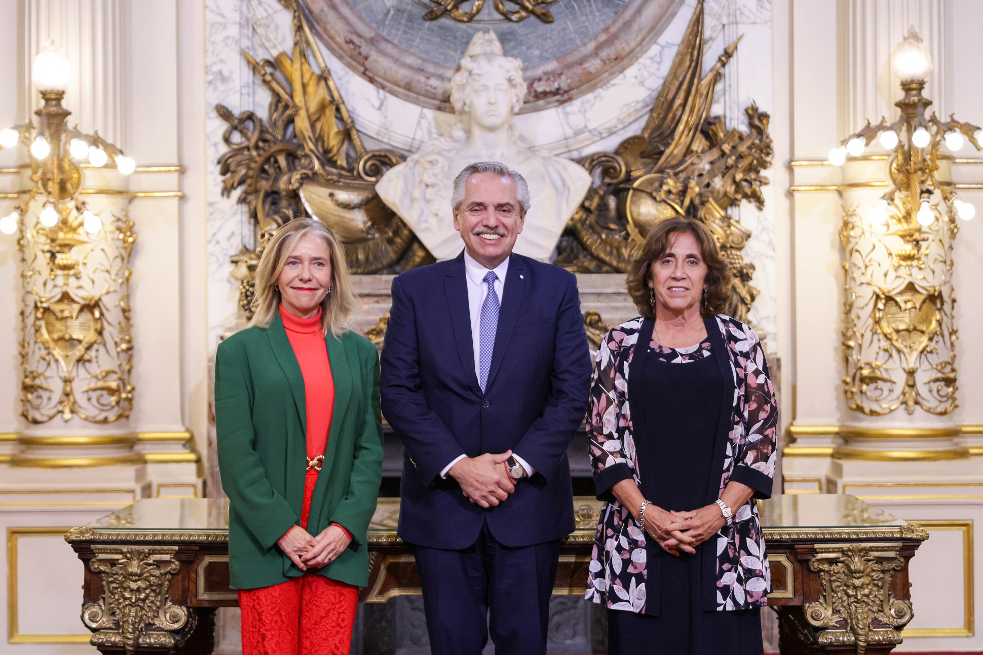 El presidente se reunió con Celeste Saulo, Frida Armas Pfirter y Federico Ariel en Casa Rosada