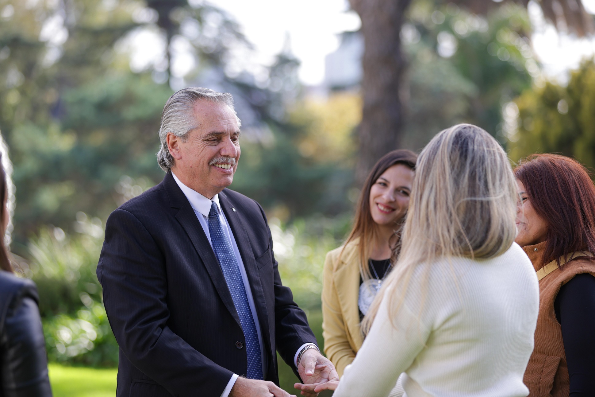 El presidente se reunió con destinatarias del Programa Acompañar