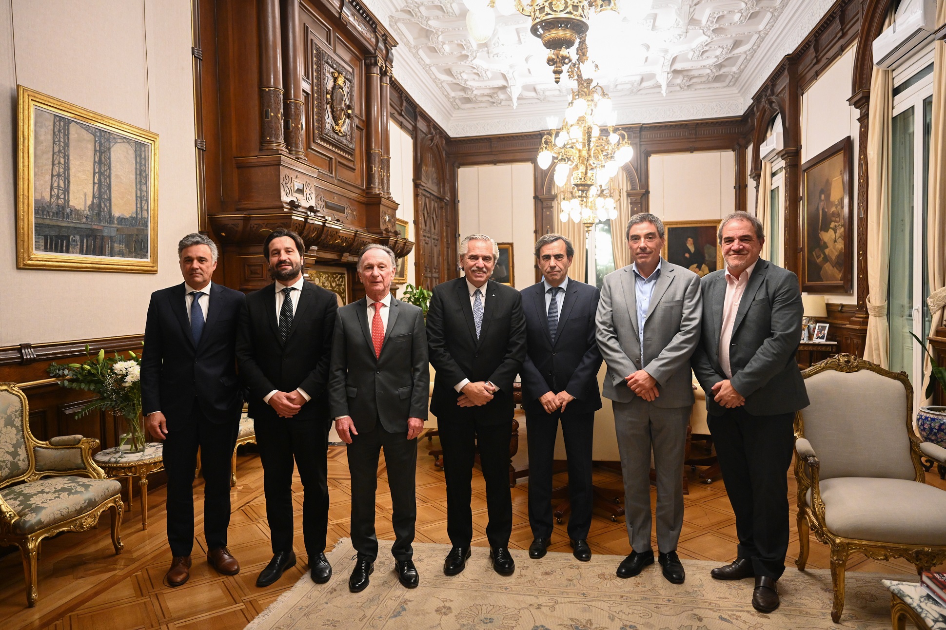 El presidente recibió a directivos de la Cámara Argentina de la Construcción