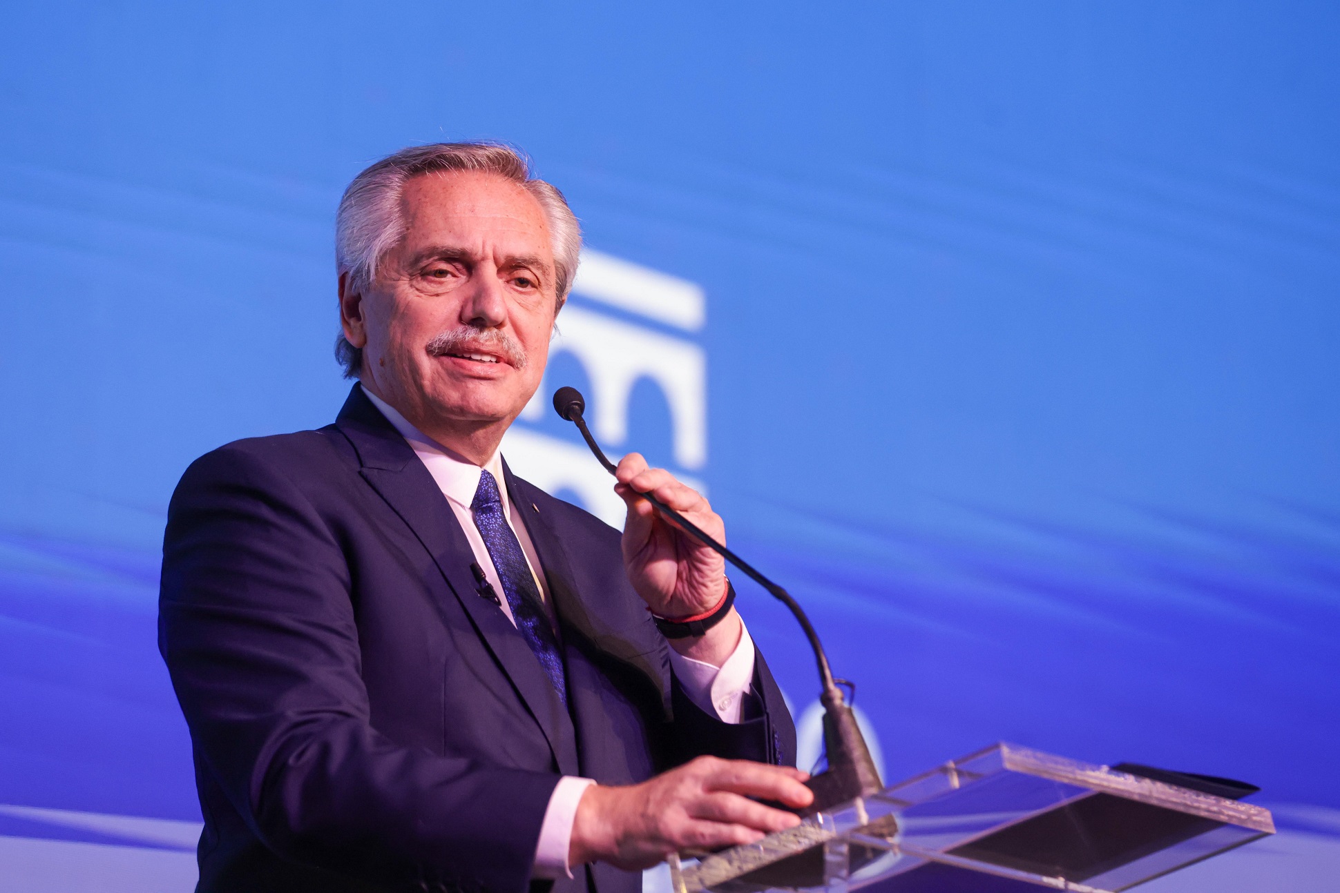 Alberto Fernández: Llegamos al gobierno con 220.000 trabajadores de la construcción y hoy hay 450.000