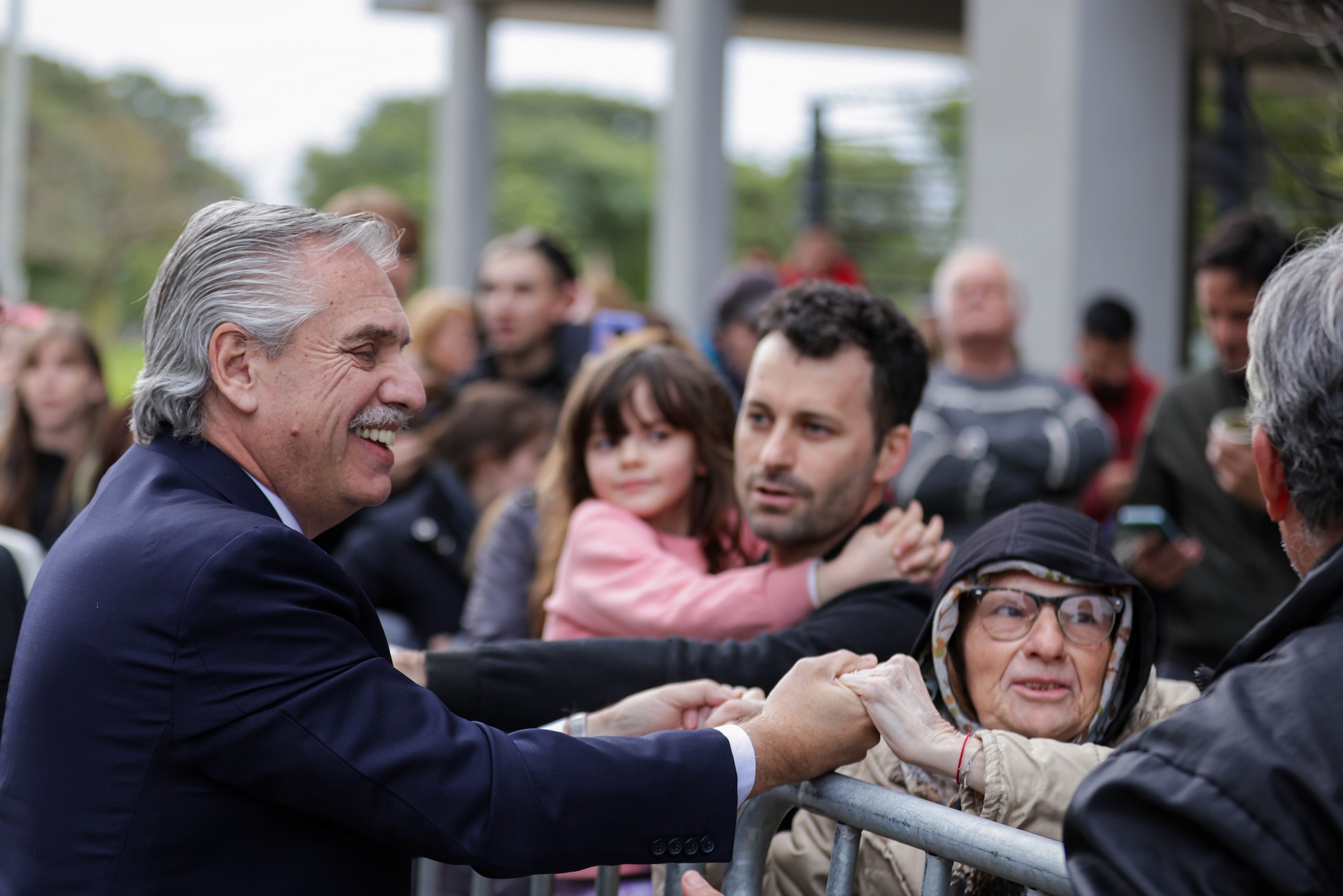 El Presidente entregó en Santa Fe la vivienda 115.000 de la gestión