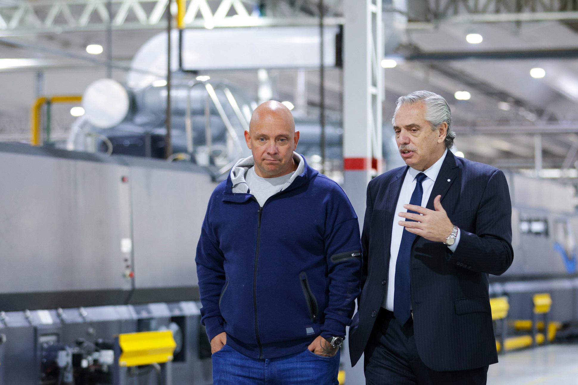 El presidente recorrió la nueva planta tecnológica de la compañía Fistex en San Martín