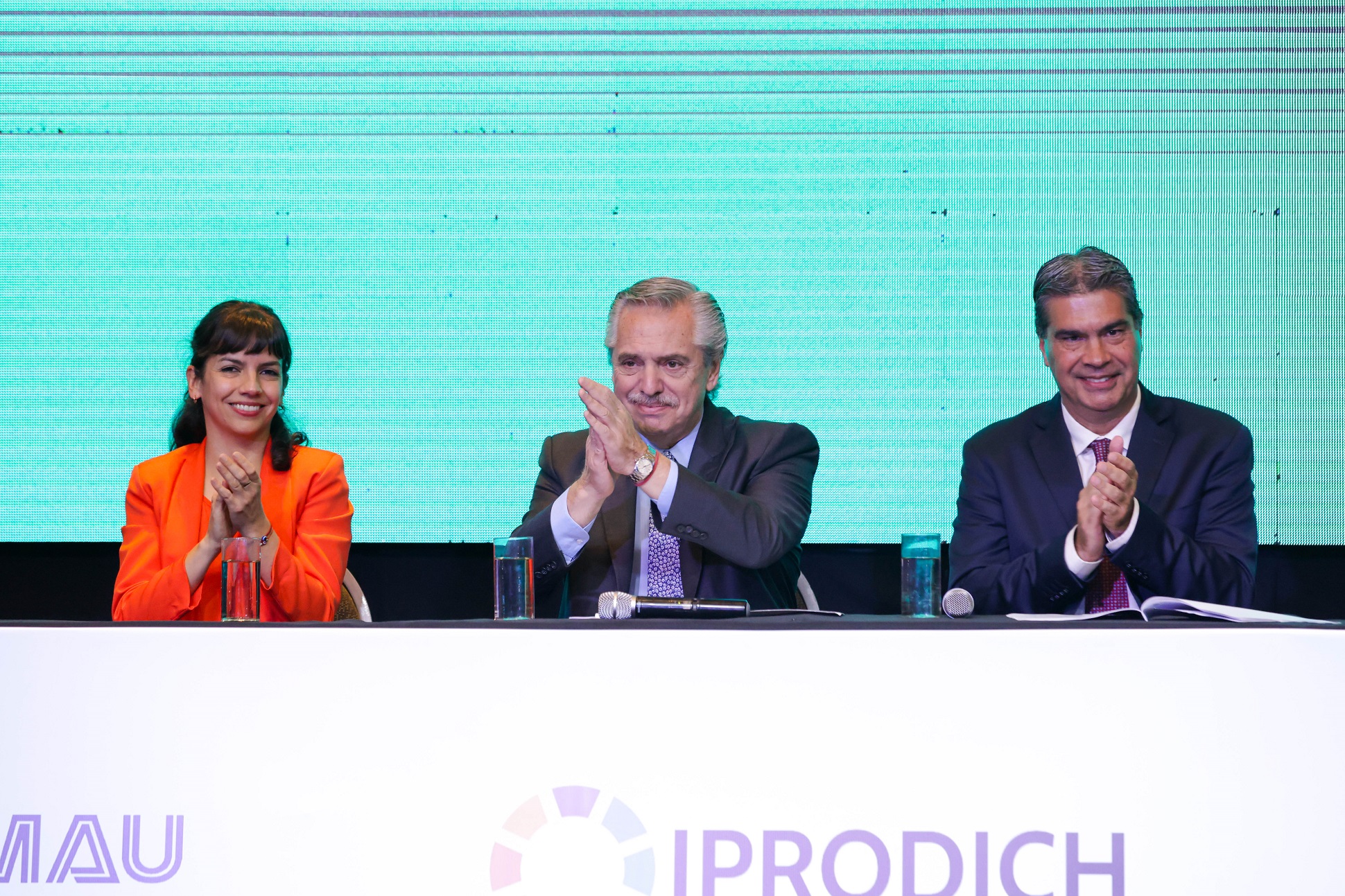 Alberto Fern&aacute;ndez: &ldquo;Vivir en comunidad supone que todos estemos incluidos y tengamos las mismas posibilidades&rdquo;