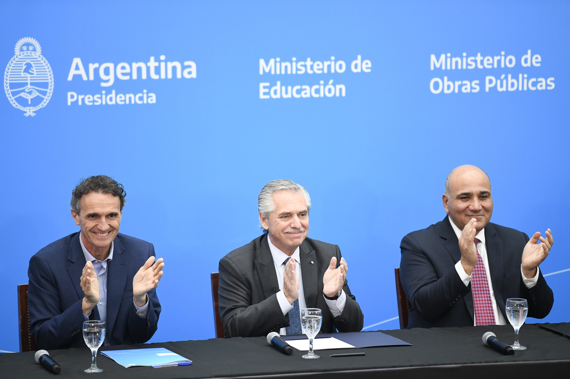 El presidente inauguró el edificio de la Facultad de Bioquímica, Química y Farmacia de la Universidad Nacional de Tucumán