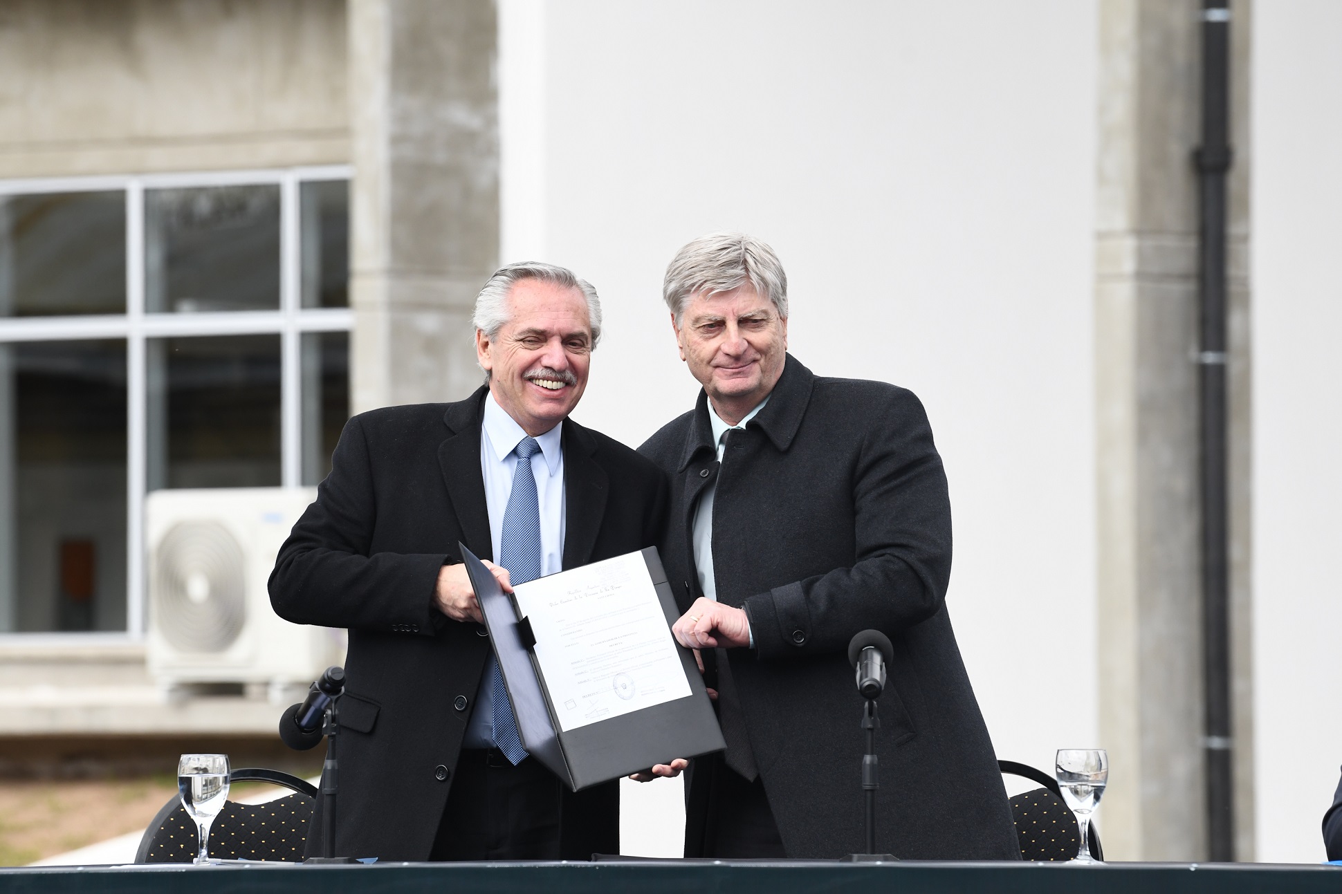 El presidente al inaugurar un edificio universitario: “La casta que defienden es la de los poderosos, y les quitan a ustedes la libertad de estudiar”