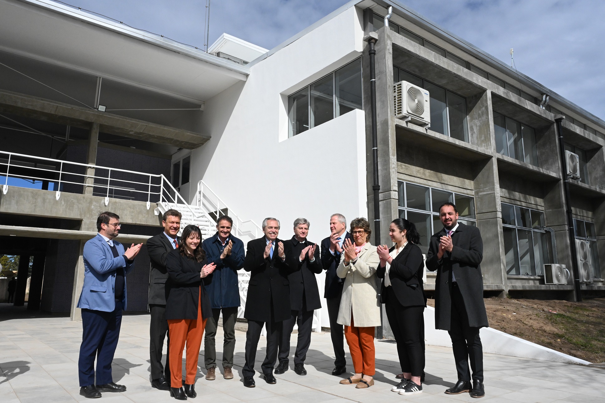 El presidente al inaugurar un edificio universitario: “La casta que defienden es la de los poderosos, y les quitan a ustedes la libertad de estudiar”