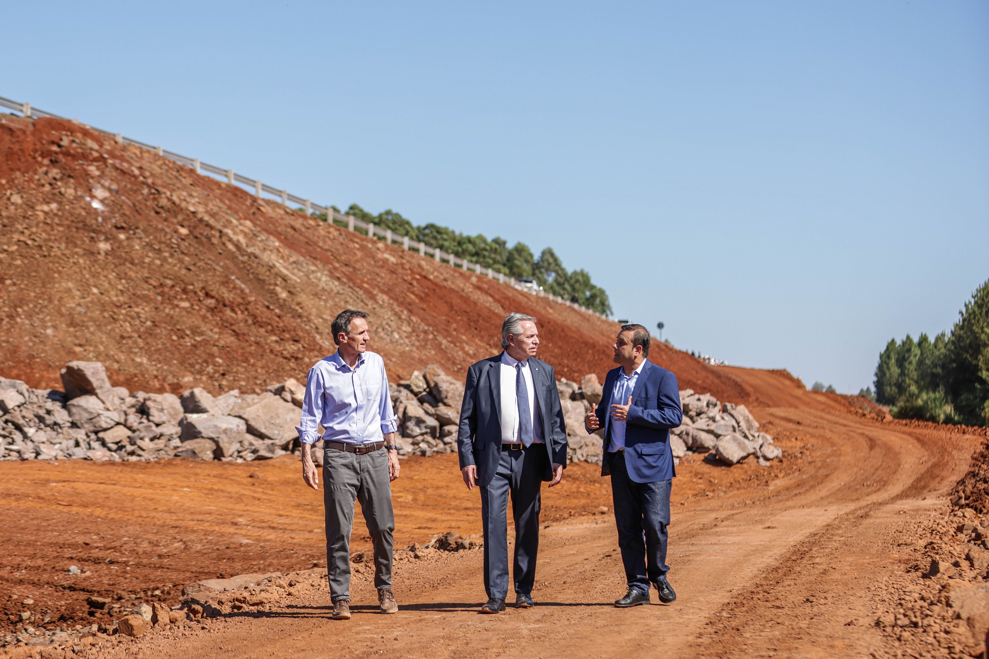 “Para que una provincia crezca, la economía regional es central”, aseguró el presidente luego de recorrer obras en Misiones