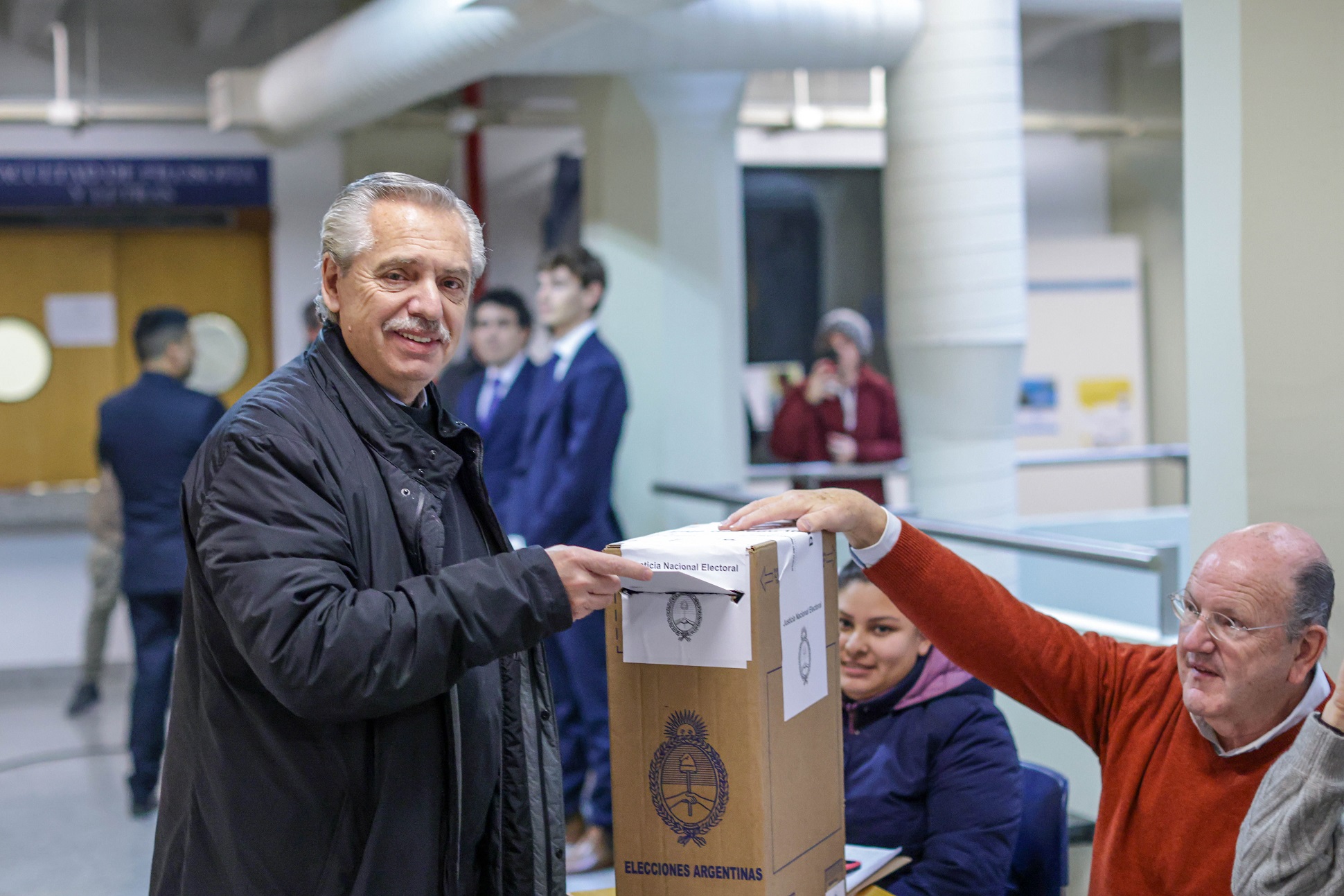 Alberto Fernández: “Vayamos todas y todos a votar porque es el modo de expresar nuestros derechos”