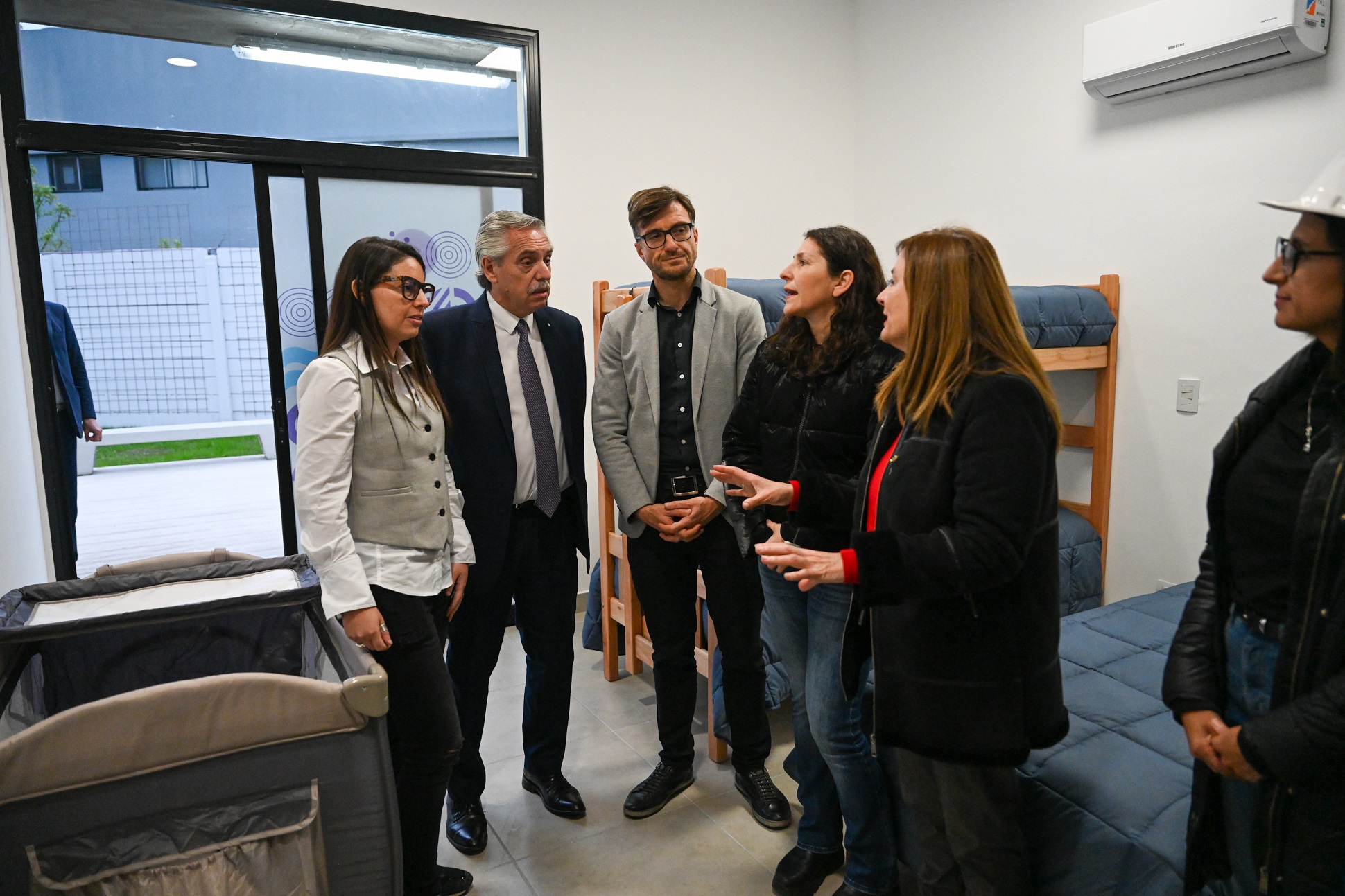 El presidente inauguró el nuevo Centro Territorial Integral de Políticas de Género y Diversidad de Morón