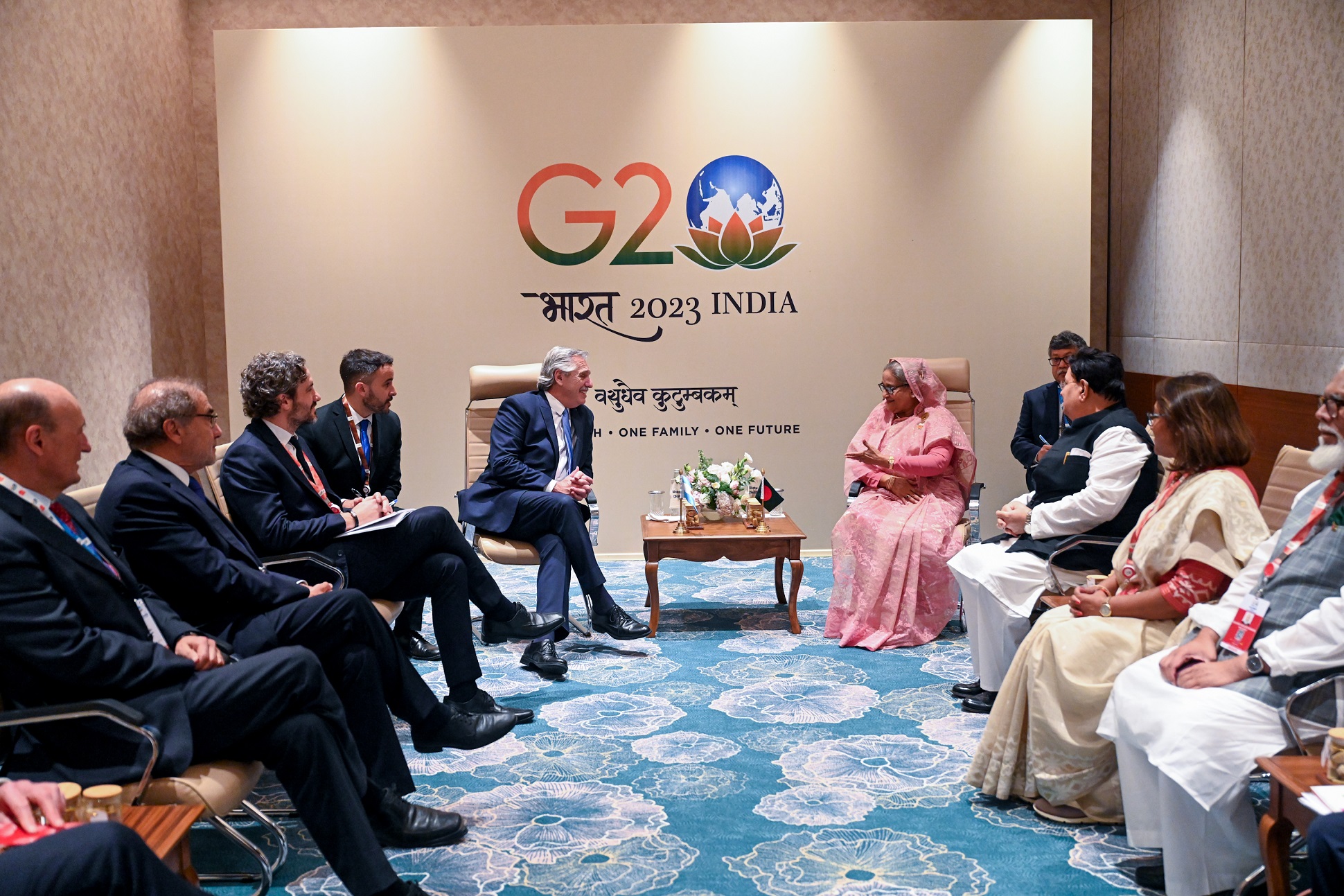 El jefe de Estado mantuvo reuniones bilaterales con sus pares de Bangladesh, República de Corea y Emiratos Árabes Unidos