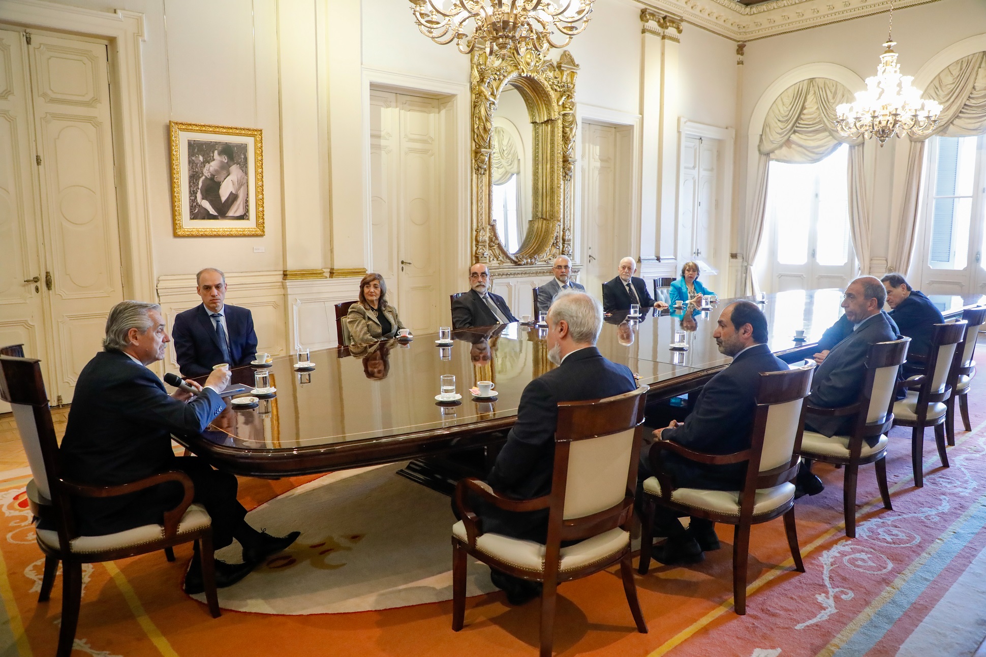 El presidente recibió a integrantes de instituciones armenias de Argentina