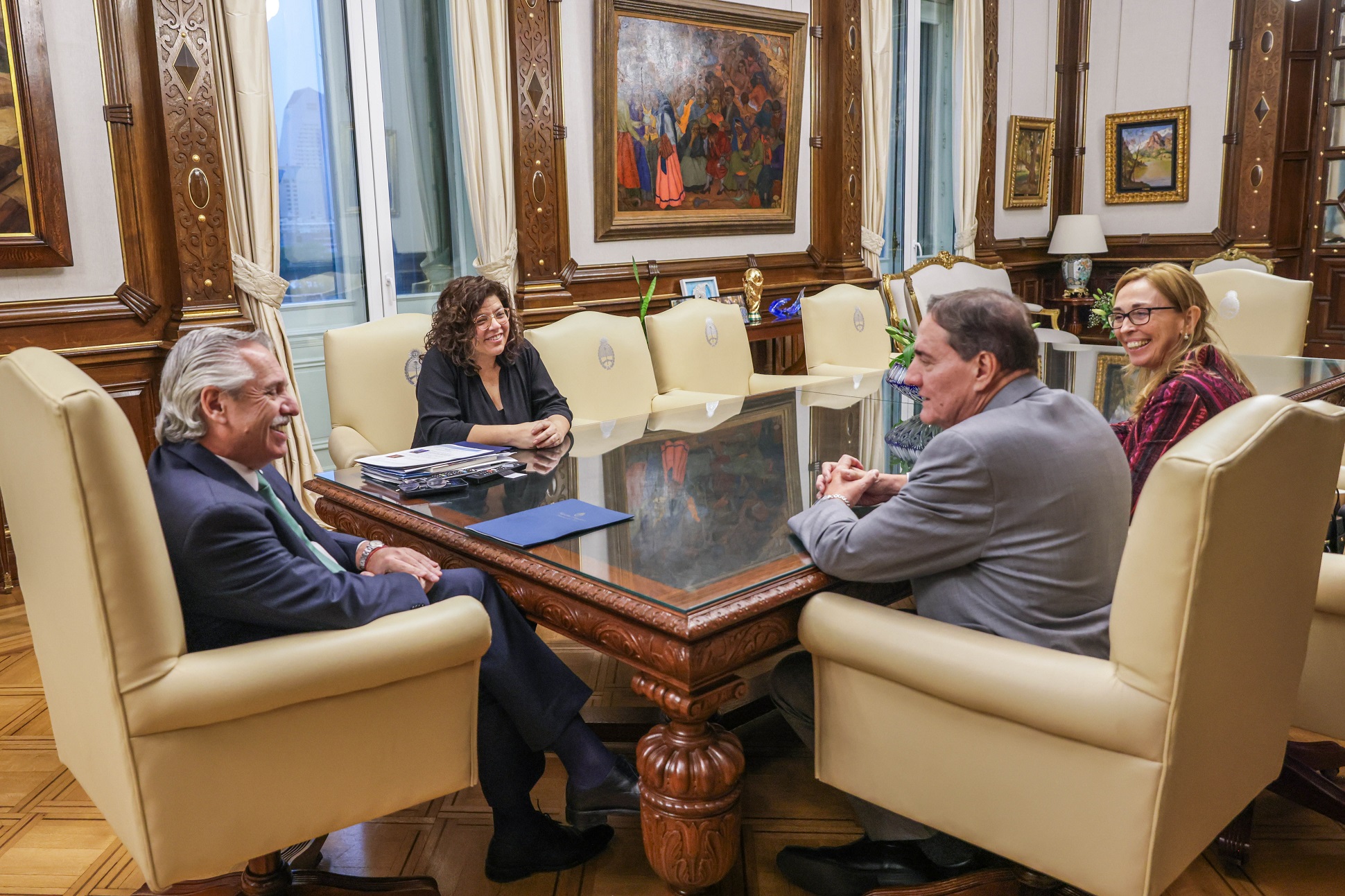 El presidente recibió al titular de la OPS tras el acuerdo para la producción de vacunas y tecnologías sanitarias