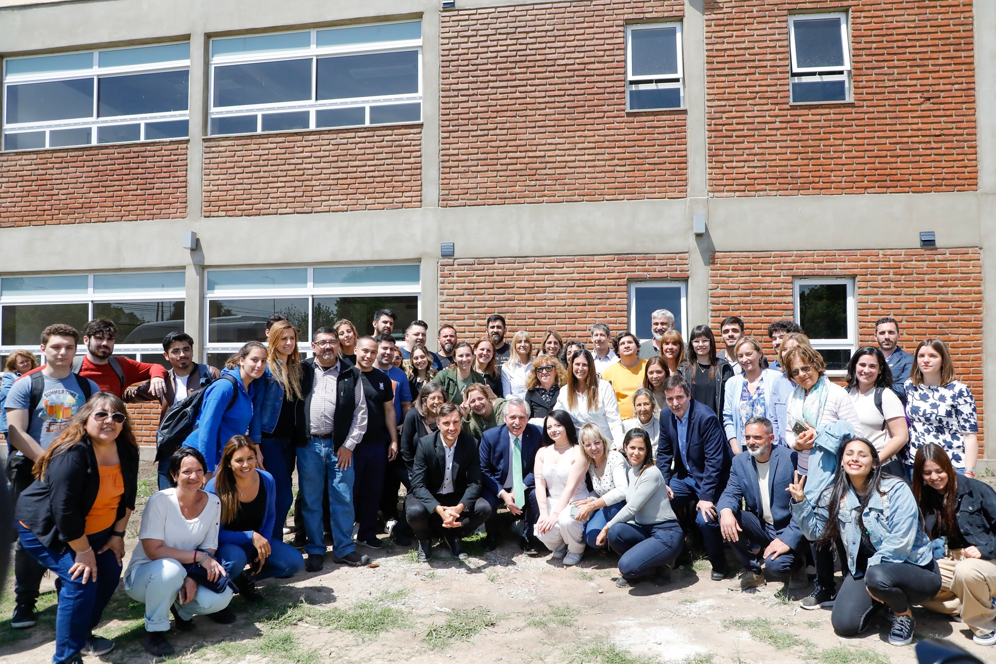 El presidente recorrió el nuevo pabellón de aulas y laboratorios de la Universidad Tecnológica Nacional en Morón