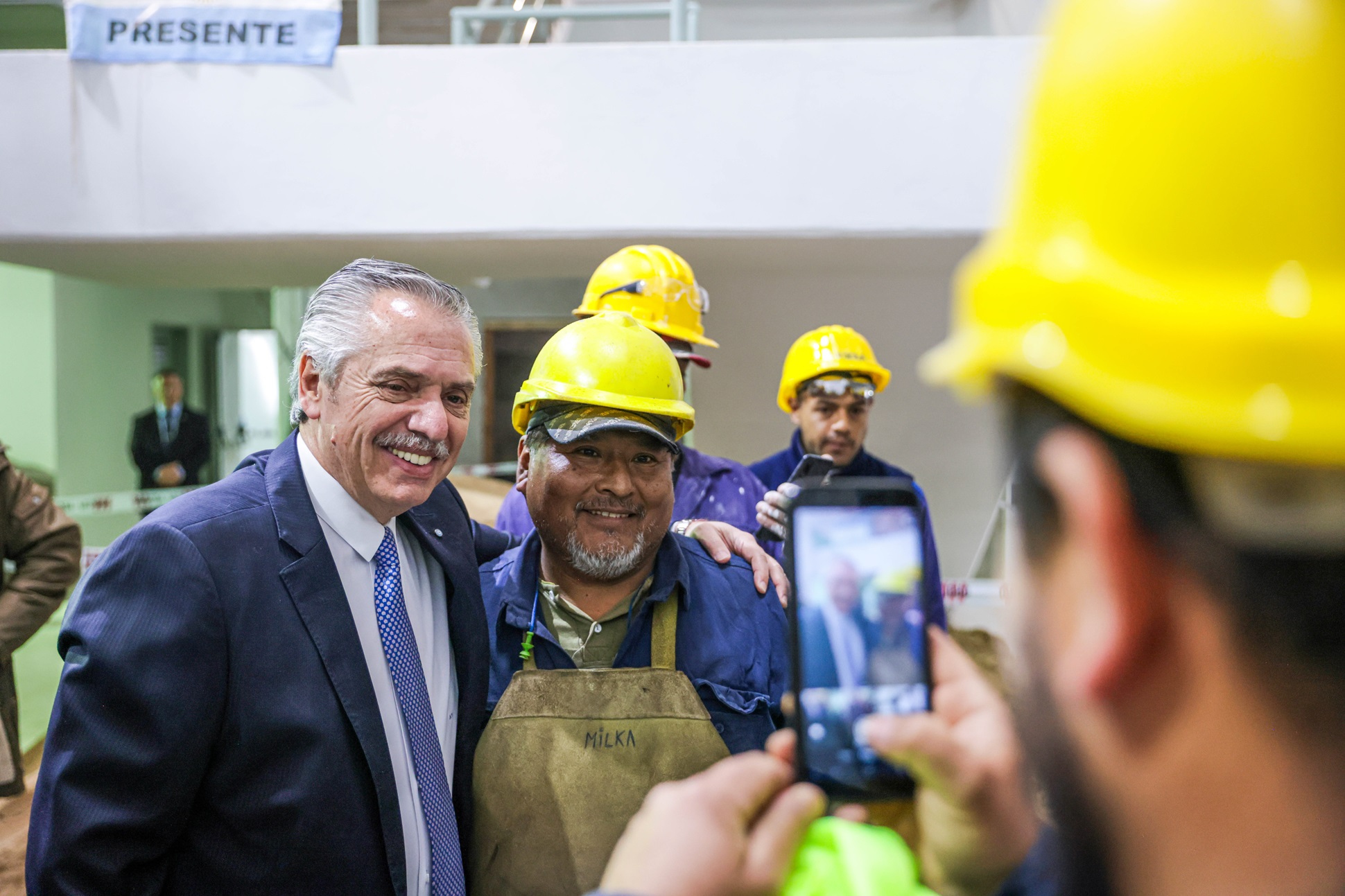 El presidente recorrió las obras del primer edificio propio de la Universidad Nacional de las Artes en el barrio de La Boca