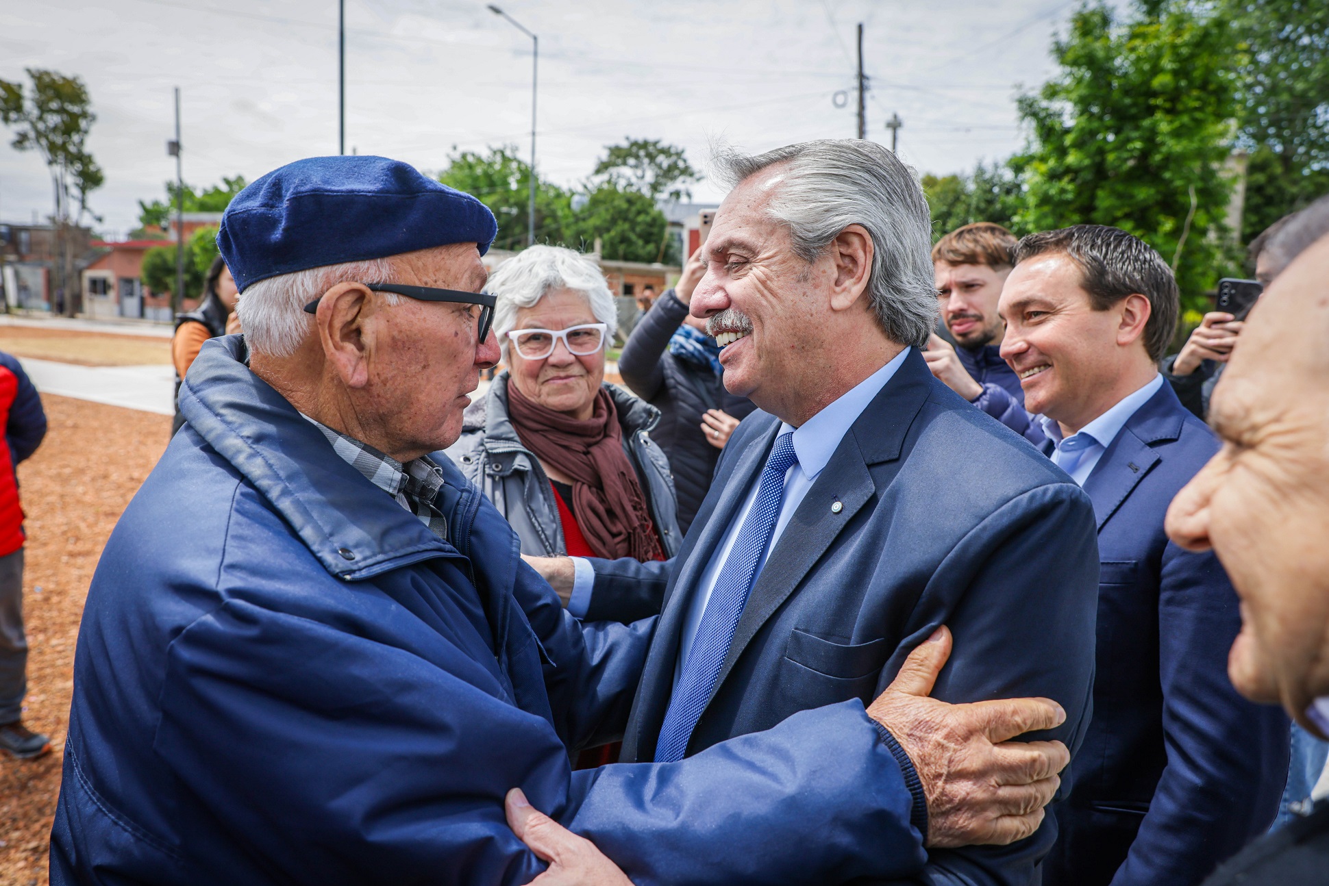 El presidente recorrió el entubamiento del Arroyo Jiménez, que se transformó en un nuevo espacio público para la comunidad de Florencio Varela