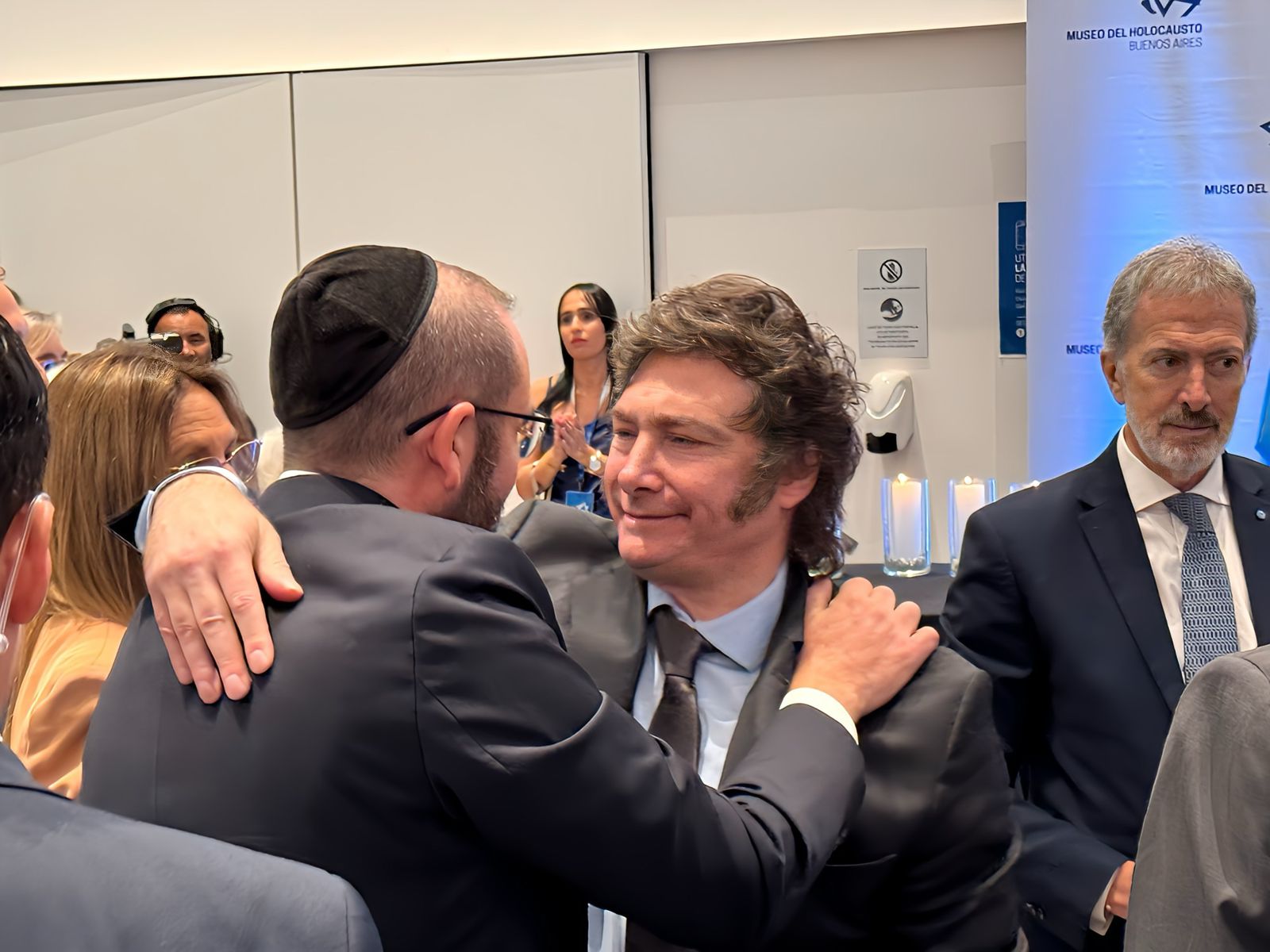 Milei participó del acto en conmemoración del Día Internacional en Memoria de las Víctimas del Holocausto