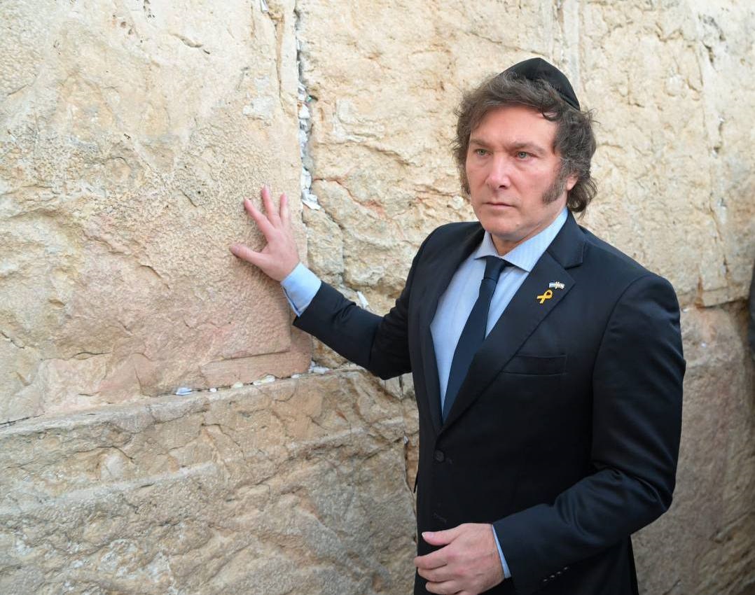 El presidente Javier Milei visitó el Muro de los Lamentos en Jerusalén 