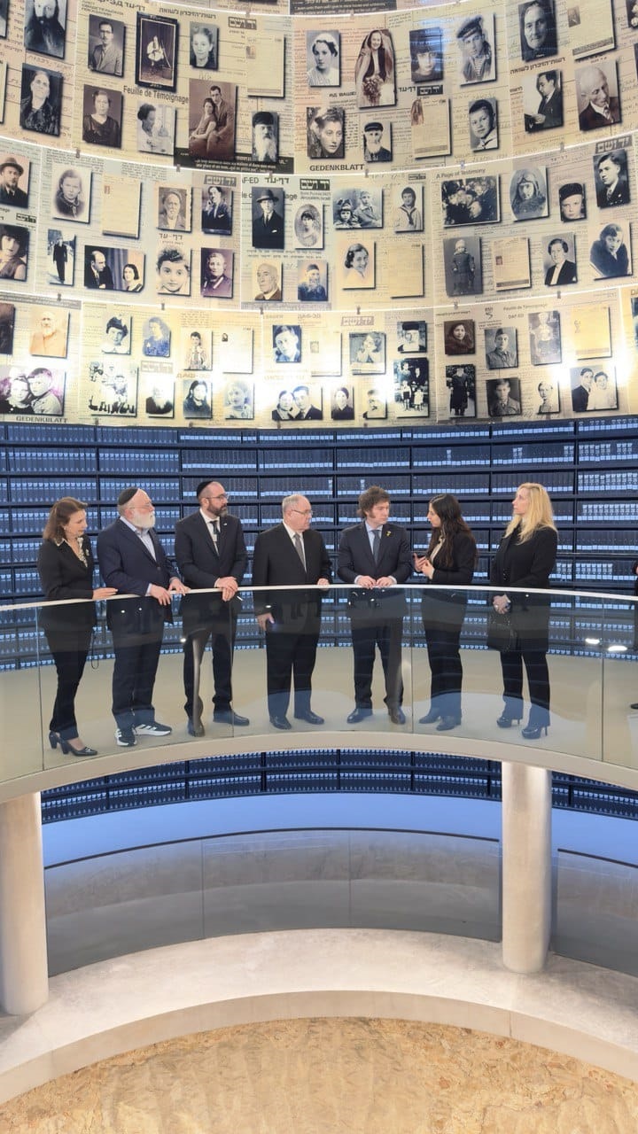 El presidente Javier Milei visitó el Museo del Holocausto y el Bosque Keren Kayemet LeIsrael