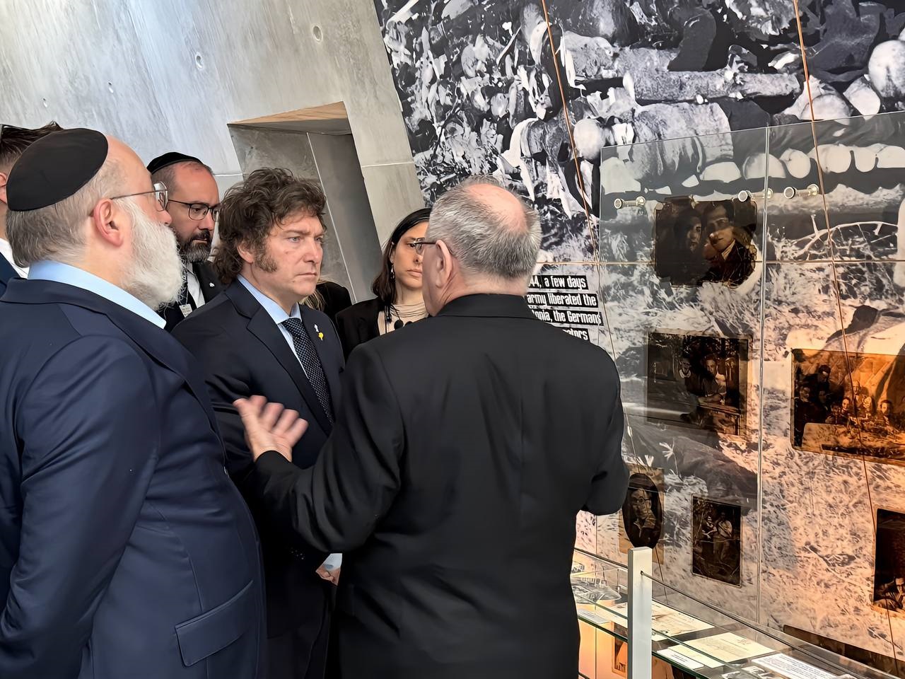 El presidente Javier Milei visitó el Museo del Holocausto y el Bosque Keren Kayemet LeIsrael