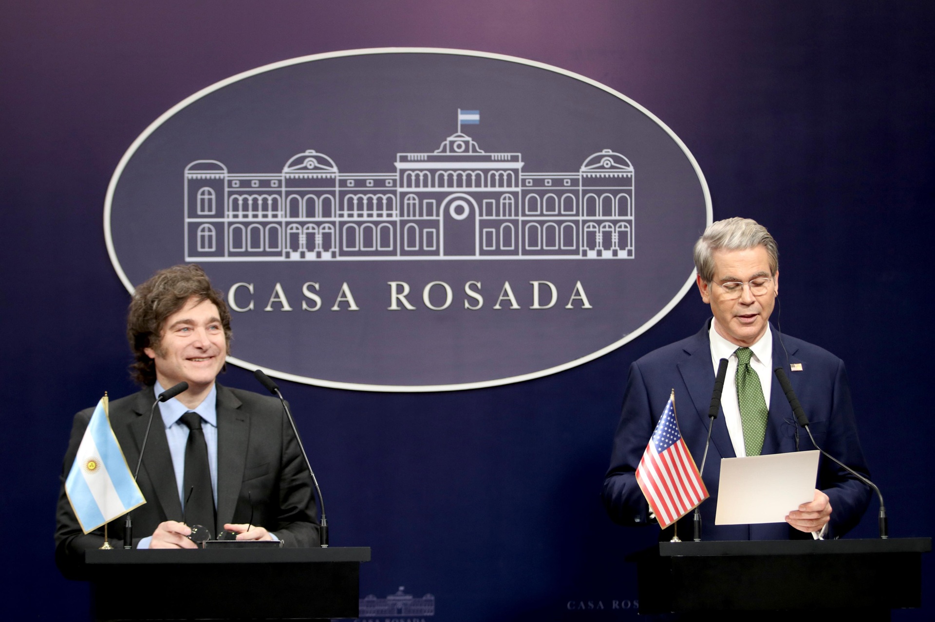 Declaración conjunta del Presidente Javier Milei y el Secretario del Tesoro de los Estados Unidos, Scott Bessent, en Casa Rosada