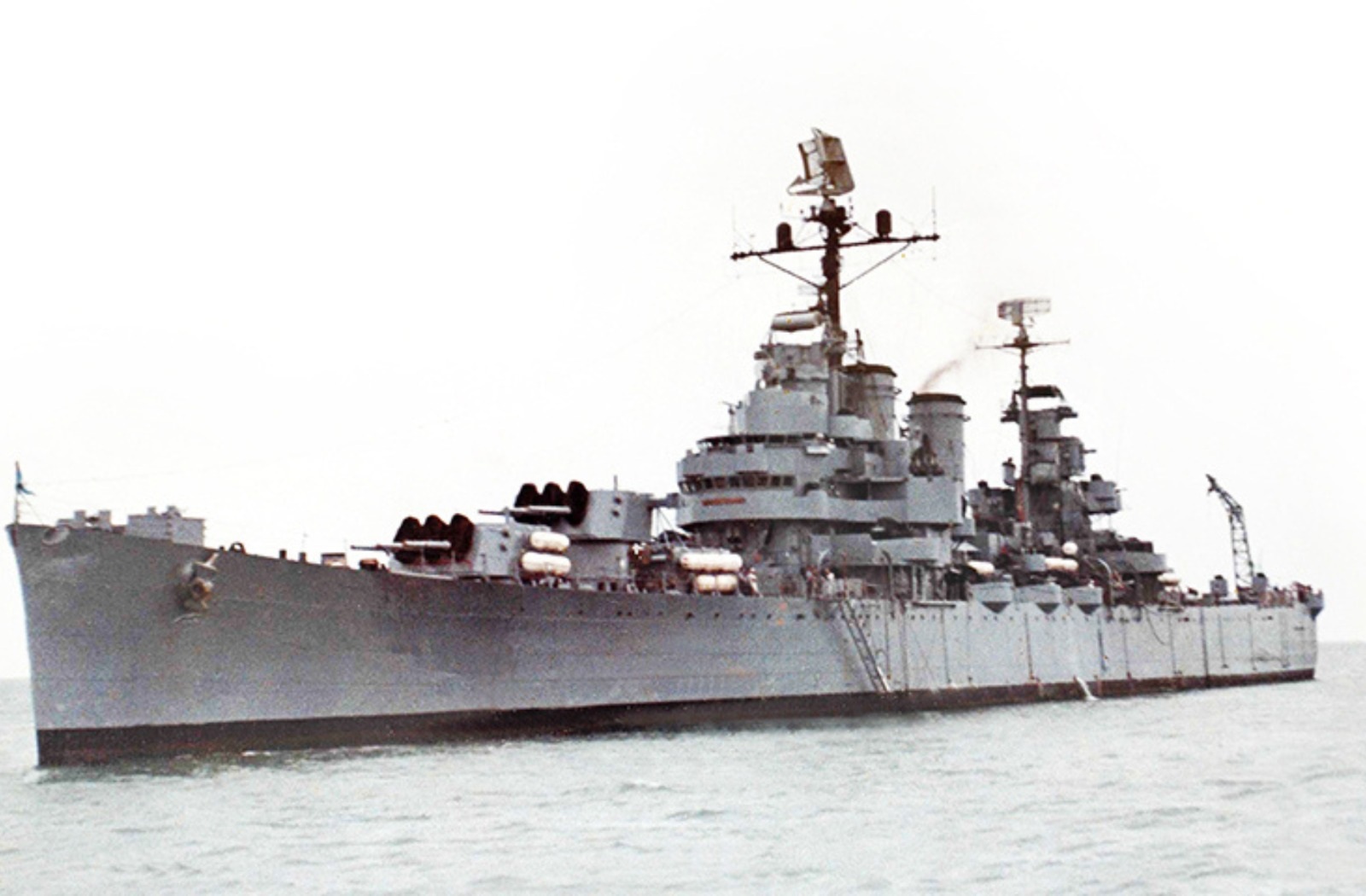 2 May: National Day of the A.R.A. General Belgrano Cruise Ship