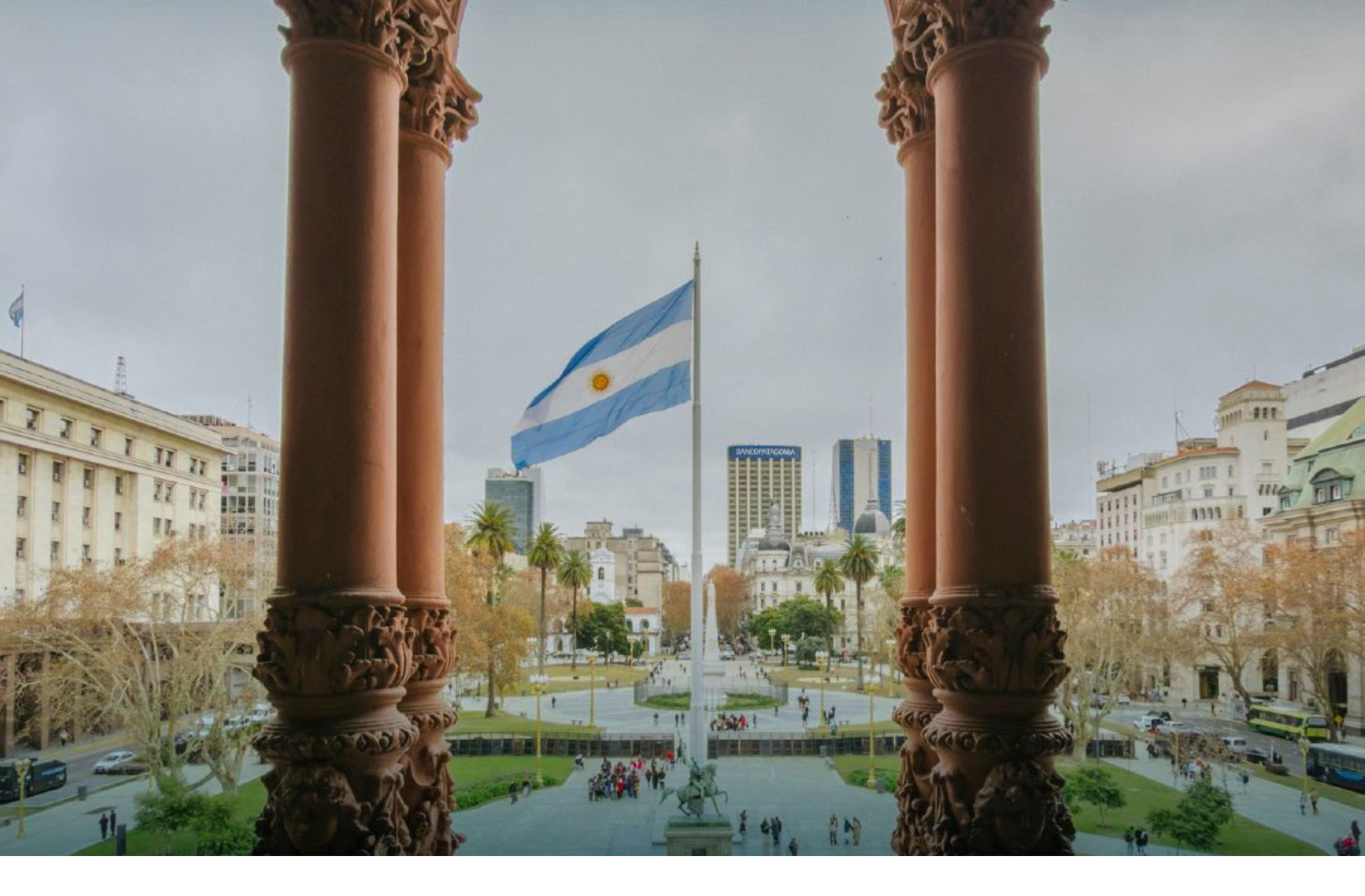 20 de julio: la Bandera Nacional es adoptada como símbolo patrio