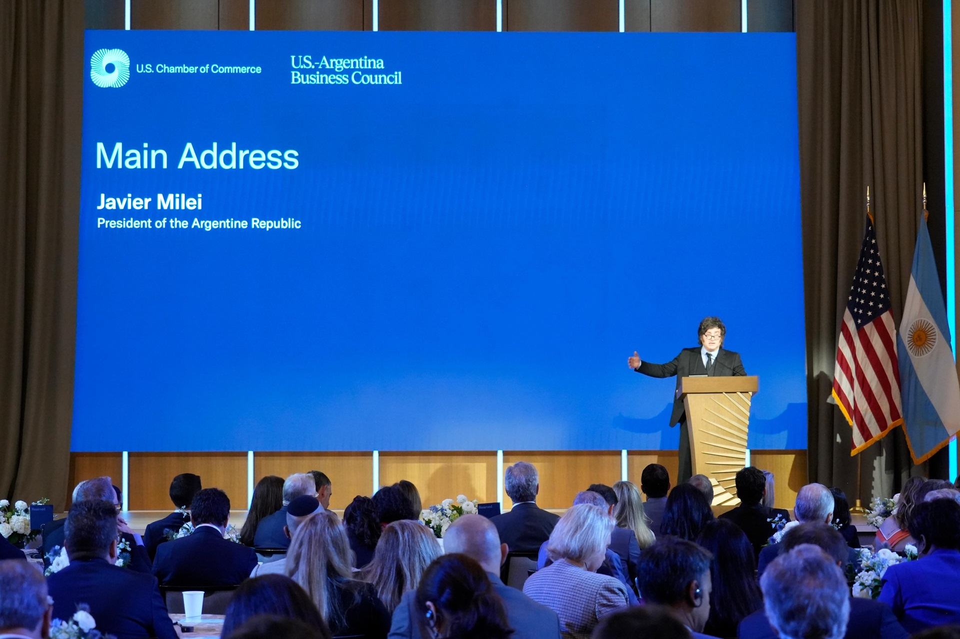 Discurso del Presidente Javier Milei tras recibir el premio “Global Champion of Free Enterprise”, otorgado por la Cámara de Comercio de los Estados Unidos