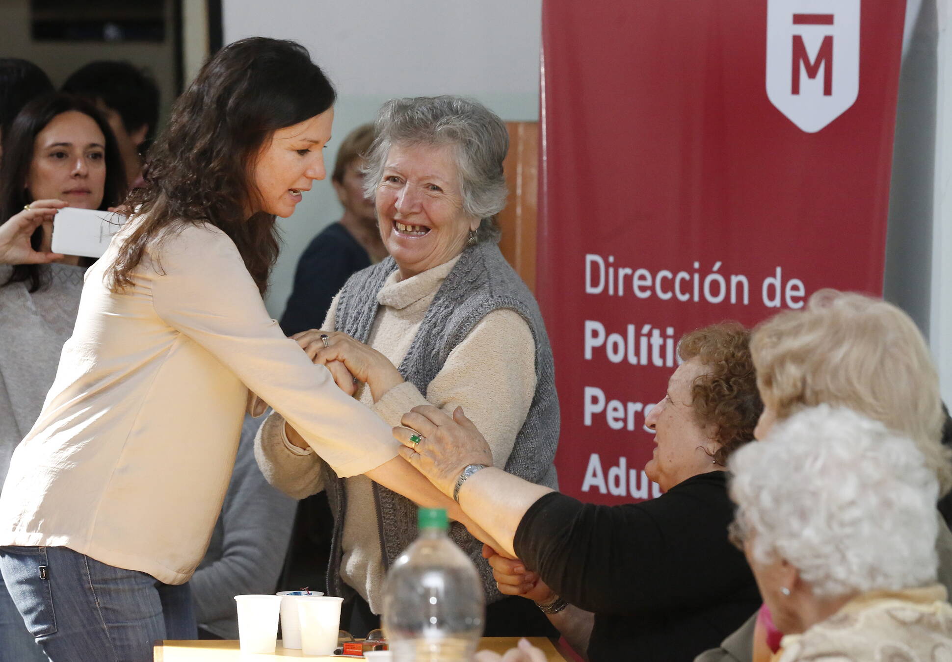 Vecinos de Morón recibieron asistencia a través del programa “El Estado en tu Barrio”